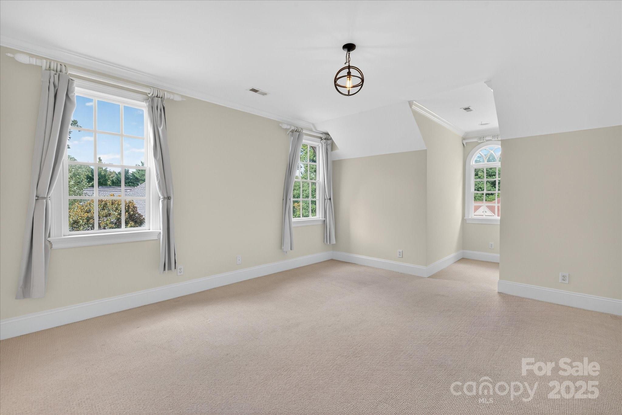 9017 Man Of War Drive