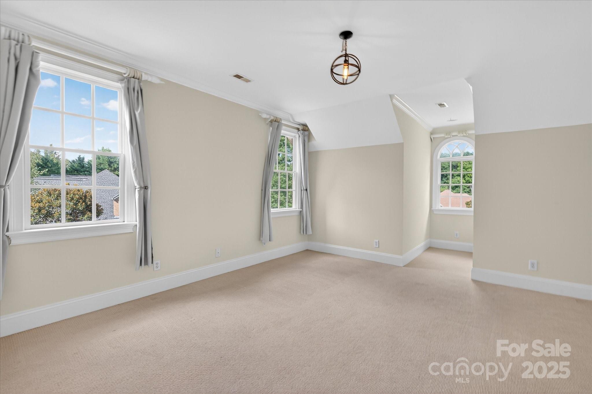 9017 Man Of War Drive