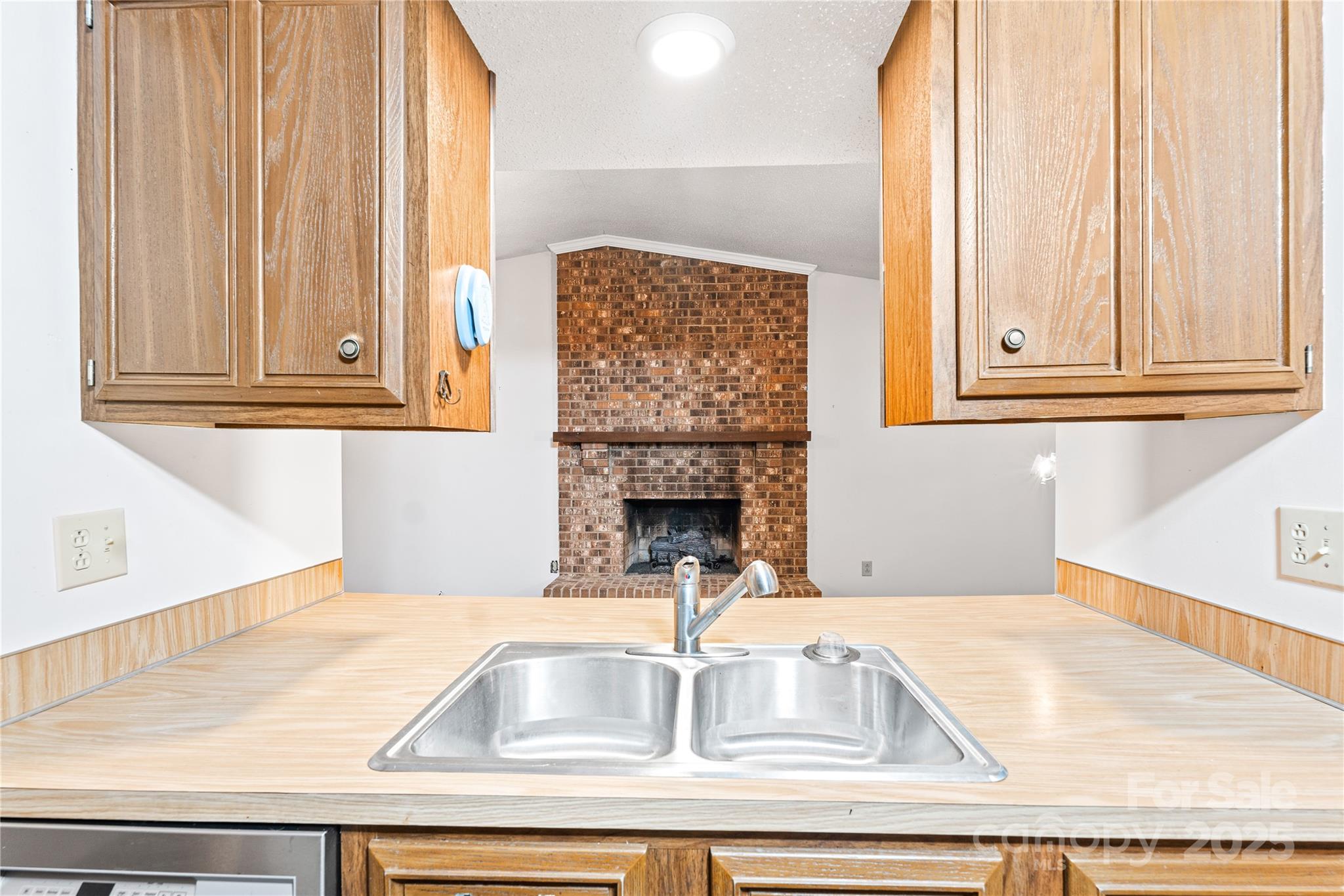 7916 Holly Hill Road