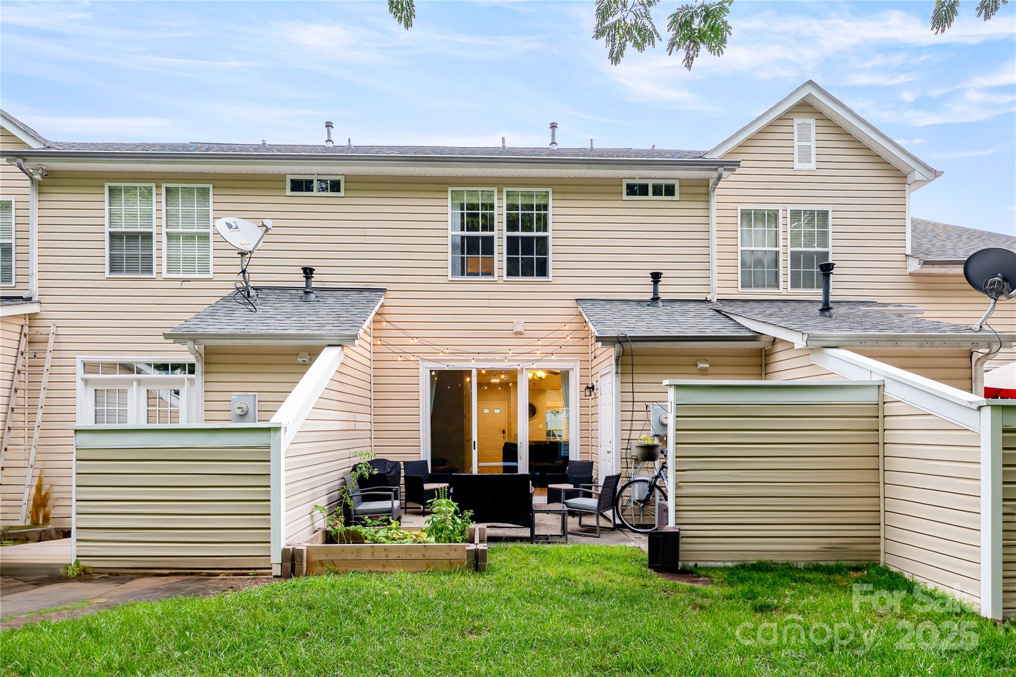 157 Ross Moore Avenue