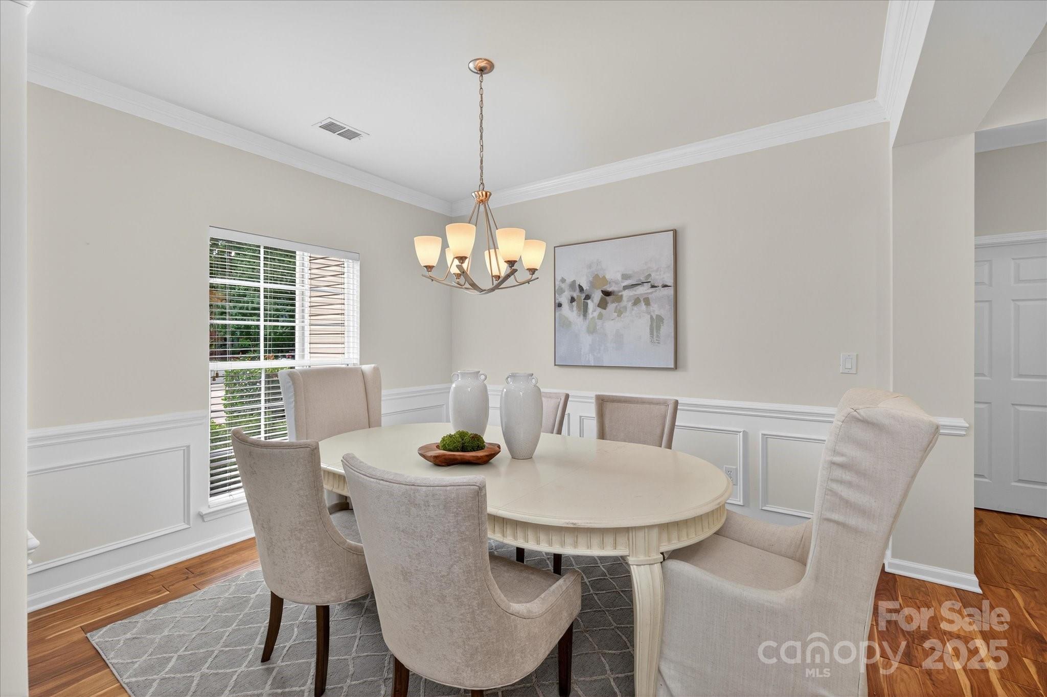 2524 Macie Glen Court