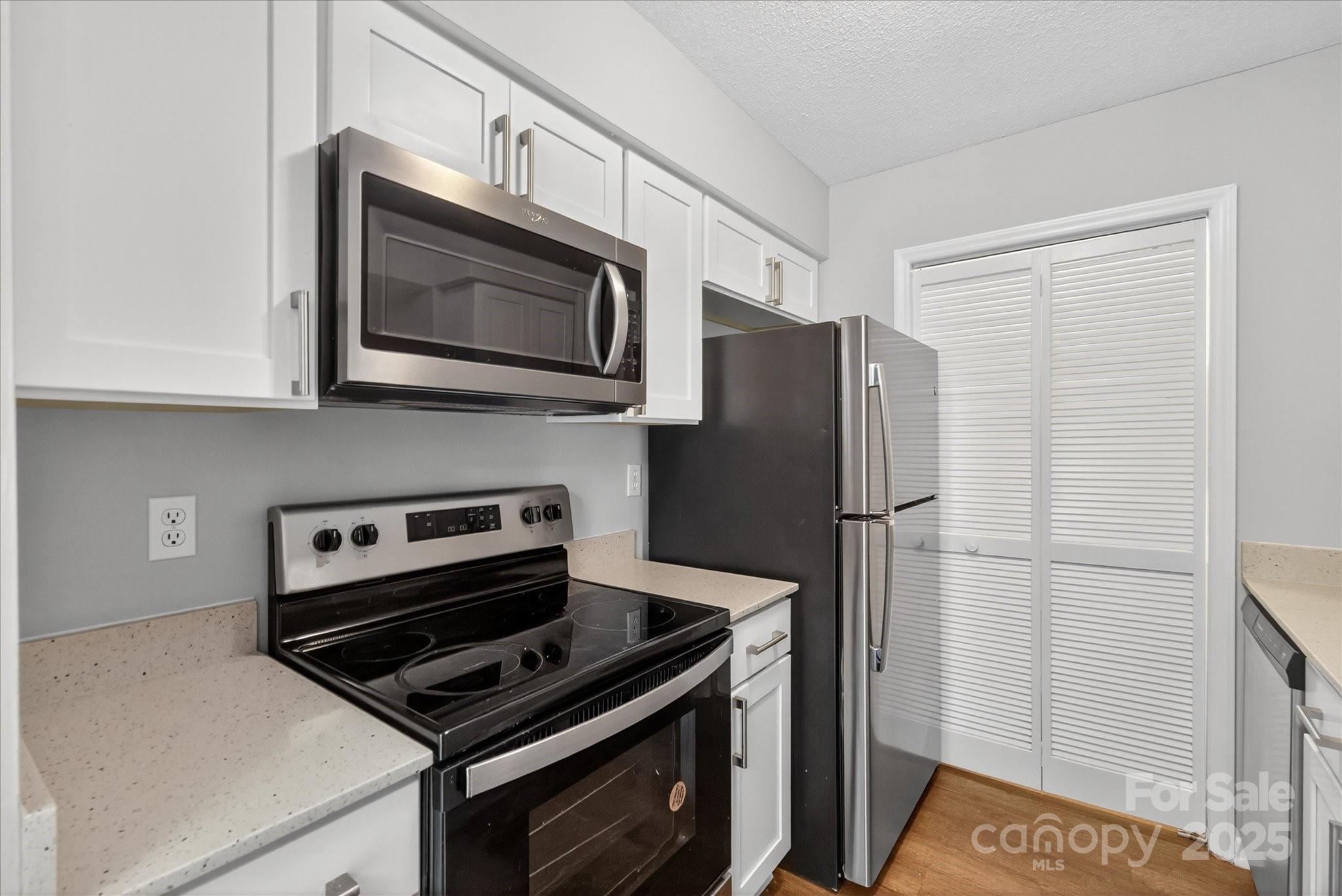 11084 Harrowfield Road