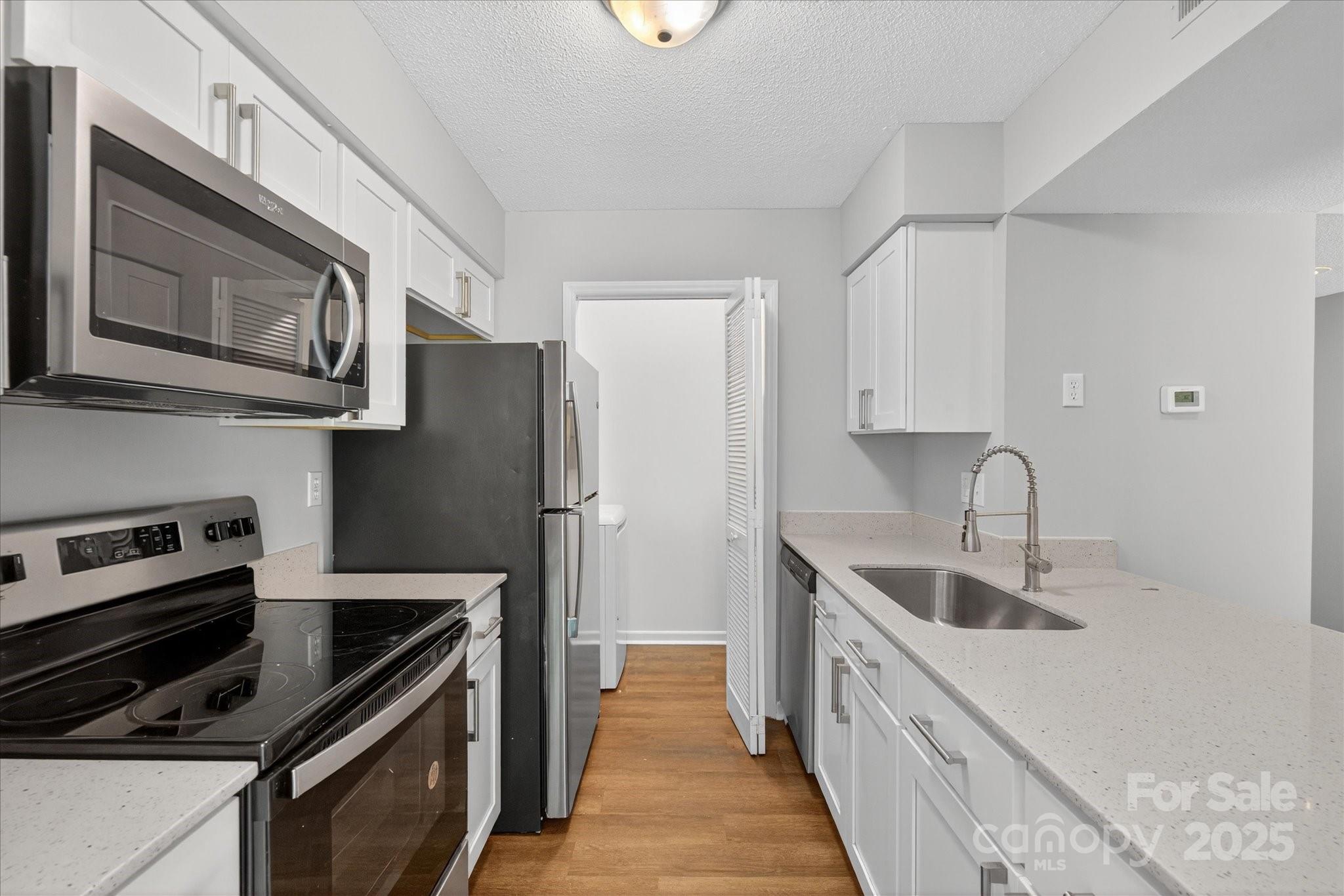 11084 Harrowfield Road