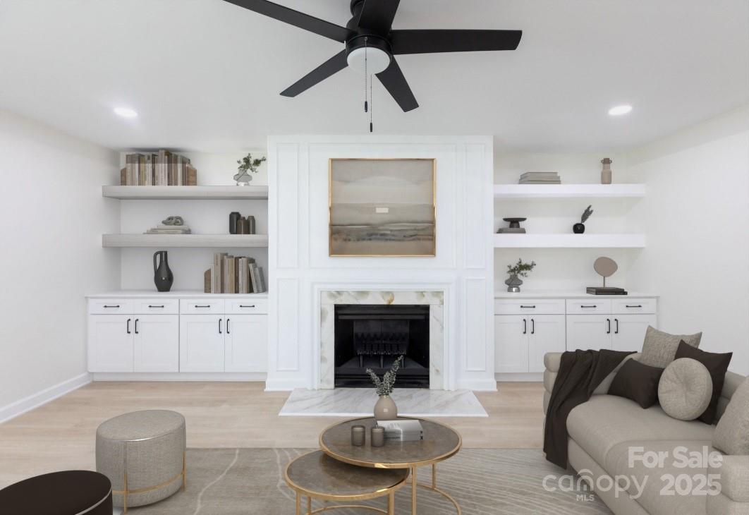 8356 Meadow Lakes Drive