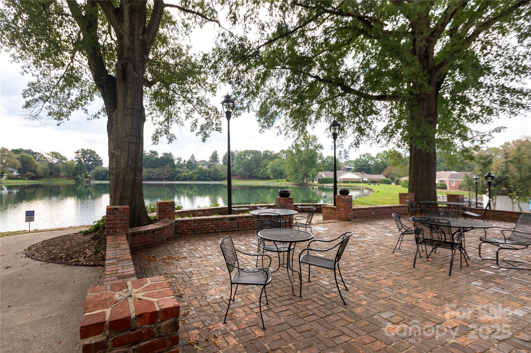 8356 Meadow Lakes Drive