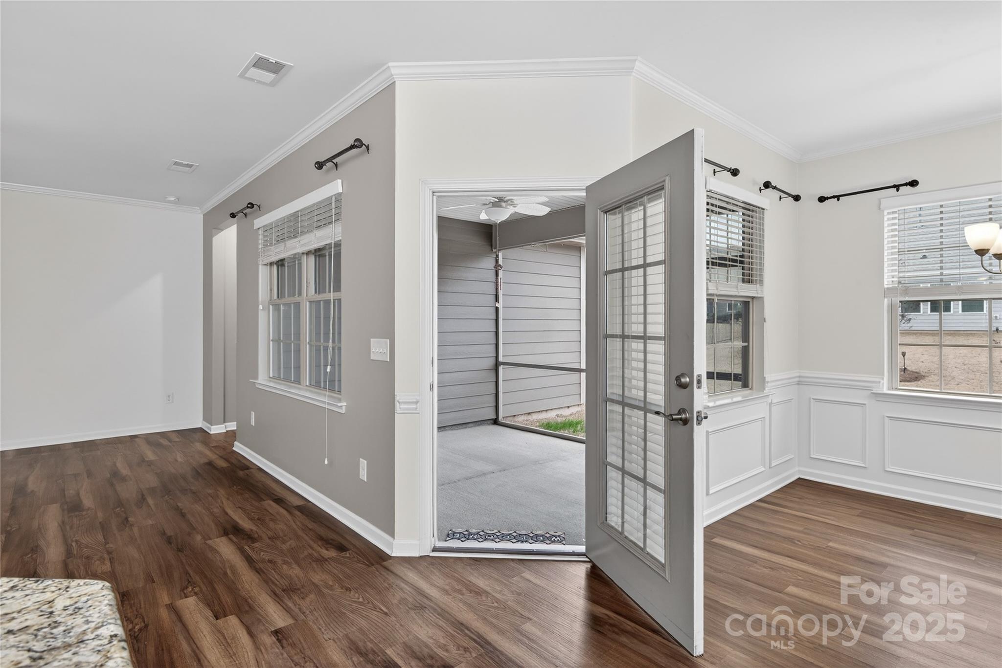 4057 Channel Islands Way