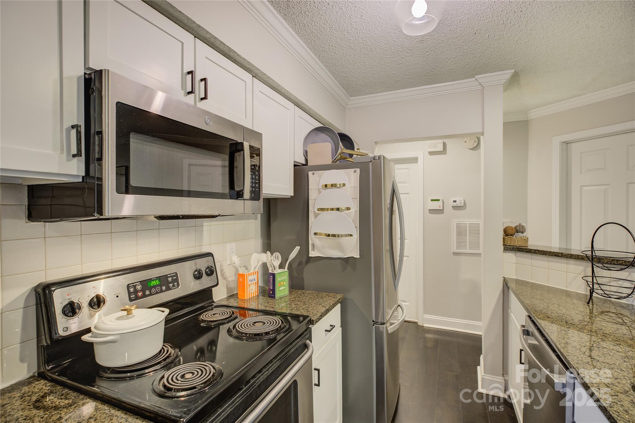 2506 Cranbrook Lane Unit: 1