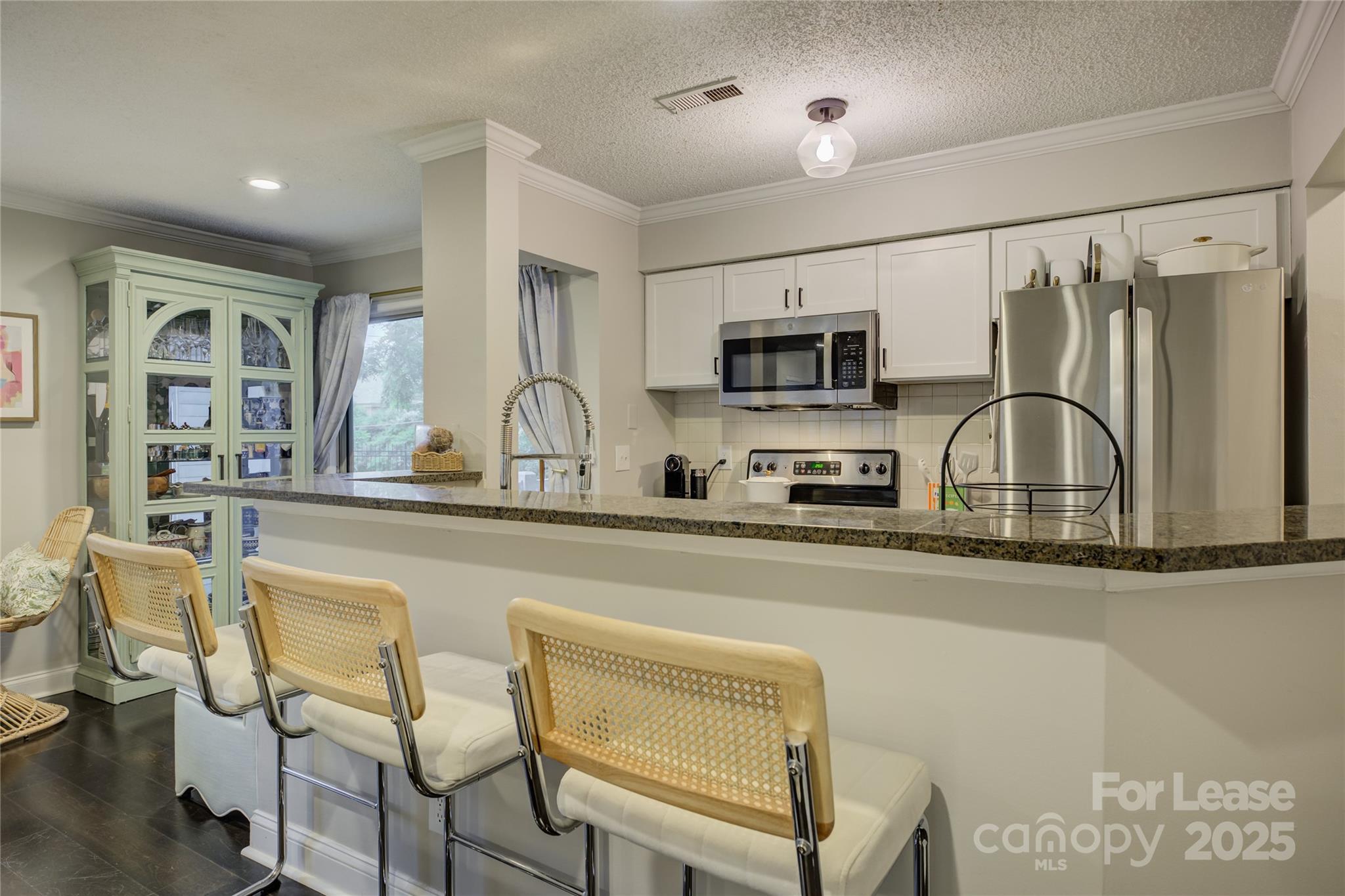 2506 Cranbrook Lane Unit: 1