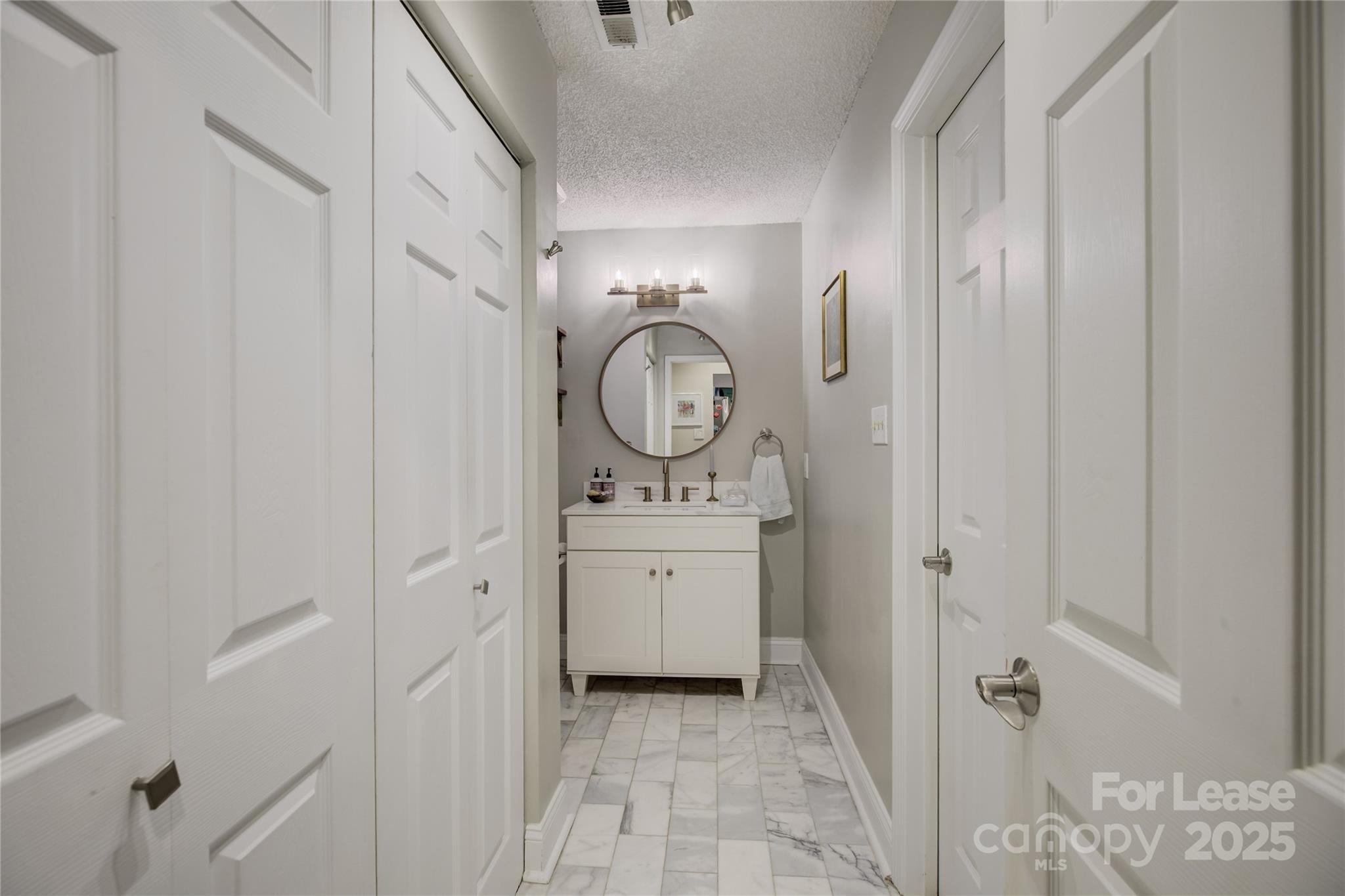 2506 Cranbrook Lane Unit: 1