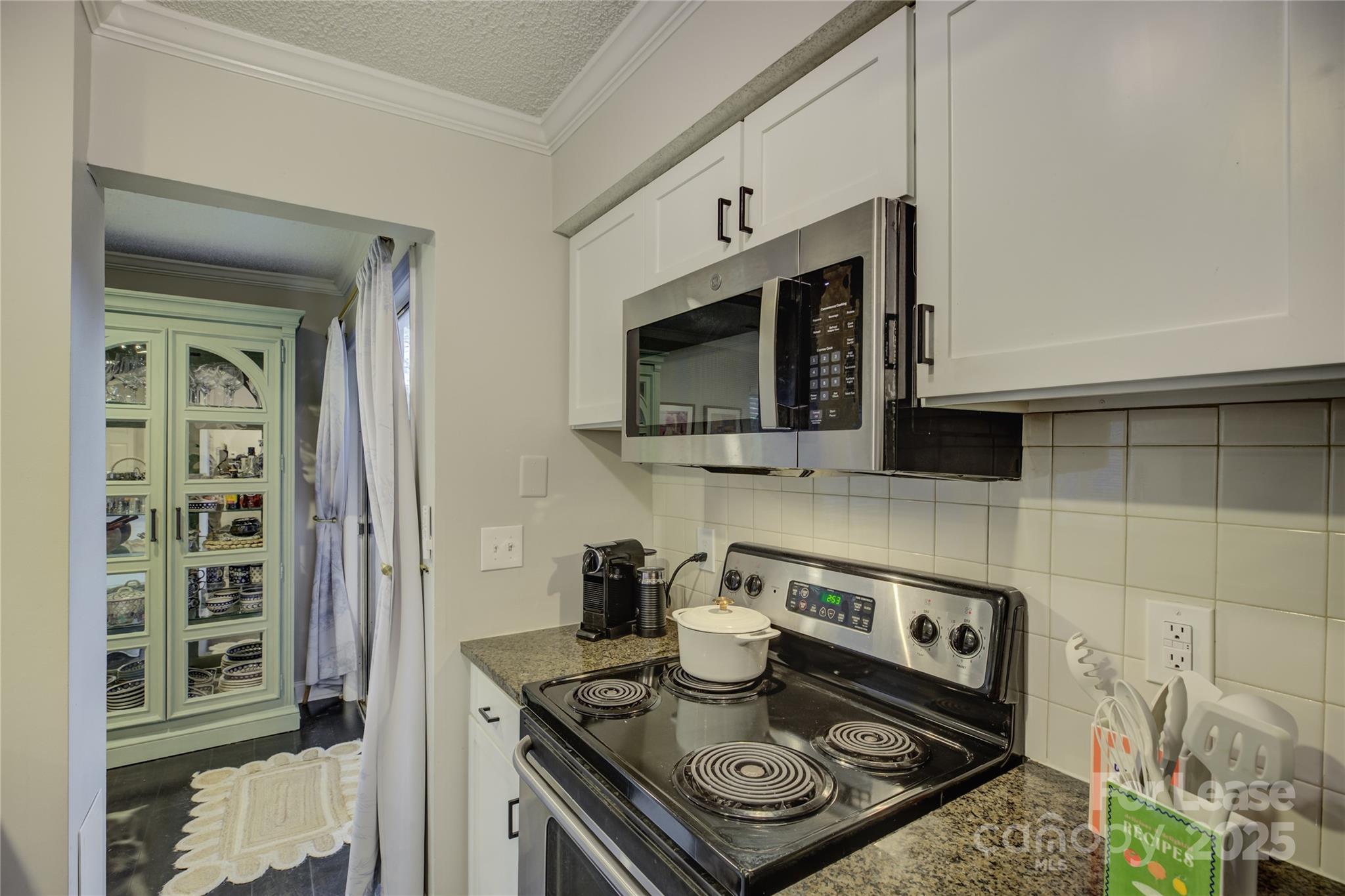 2506 Cranbrook Lane Unit: 1