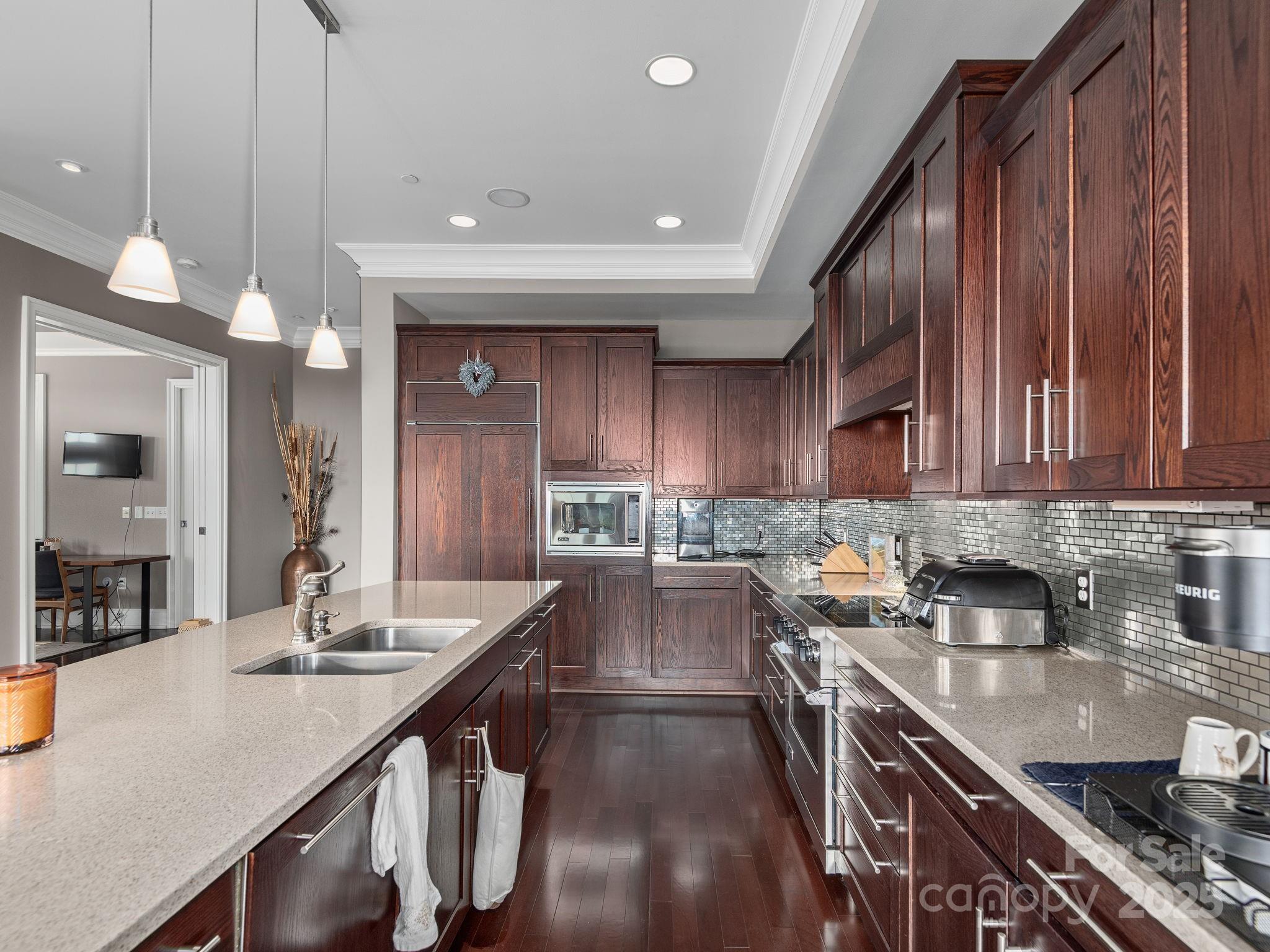 288 Macon Avenue Unit: 308