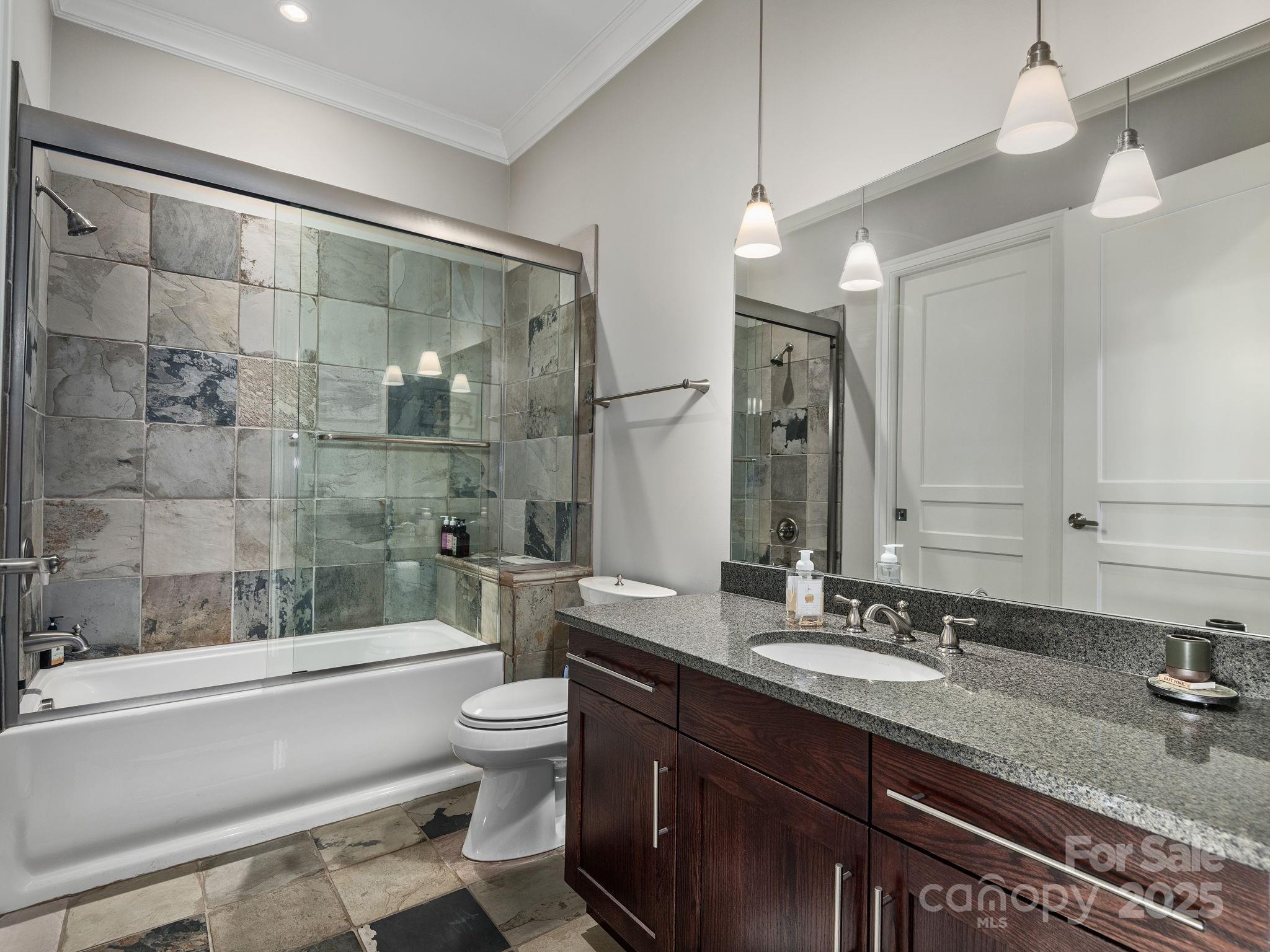 288 Macon Avenue Unit: 308