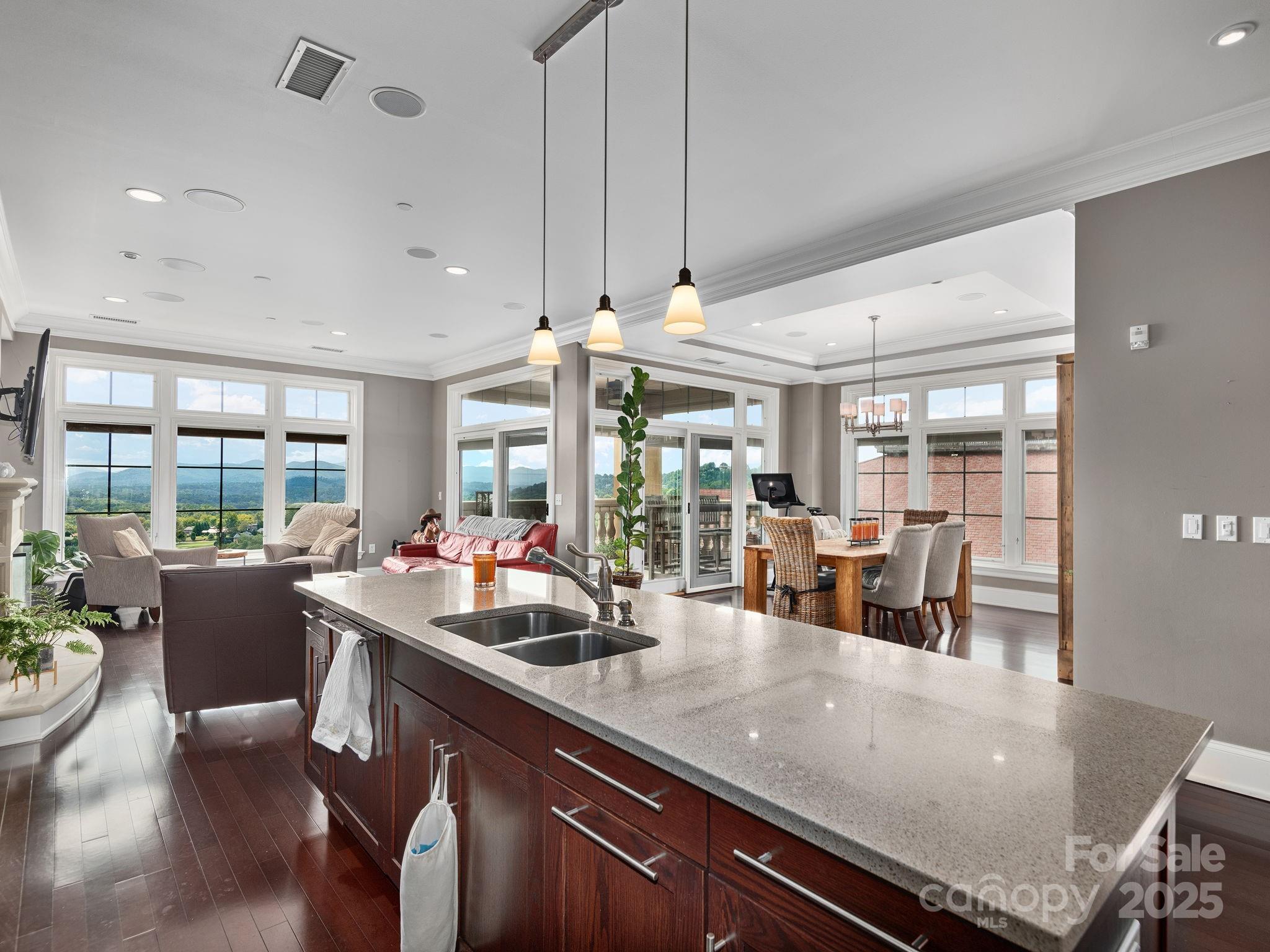 288 Macon Avenue Unit: 308