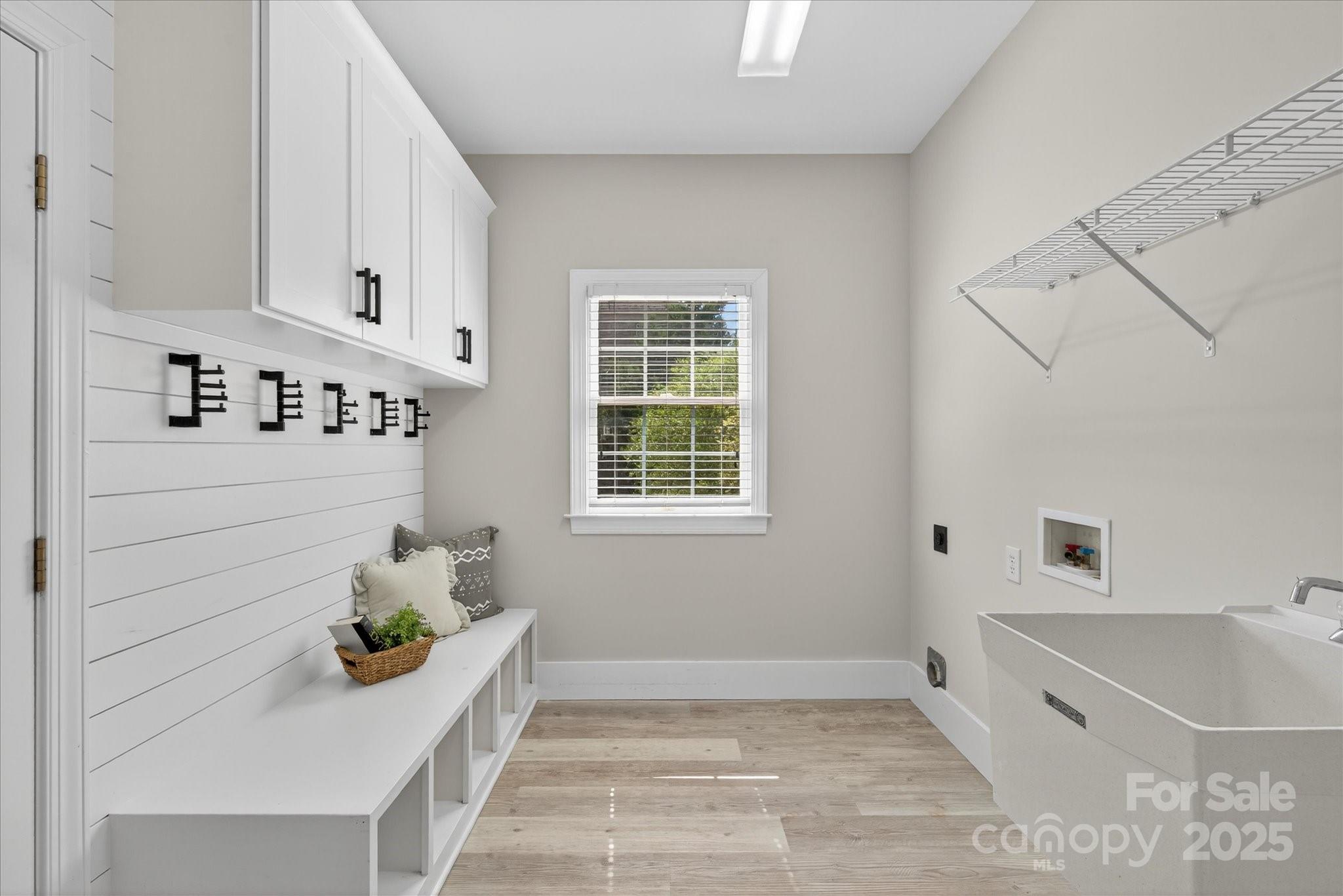 3009 Groves Edge Lane