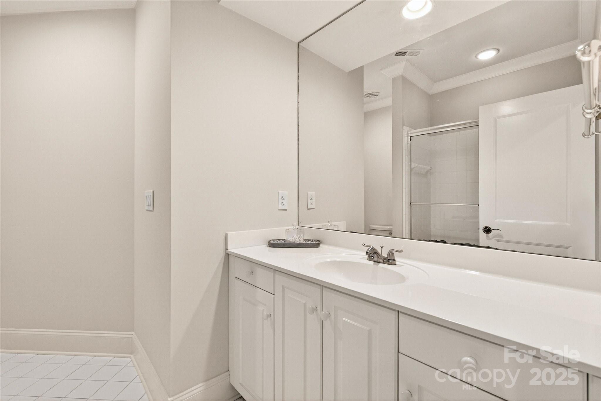 6504 Pembry Links Crescent