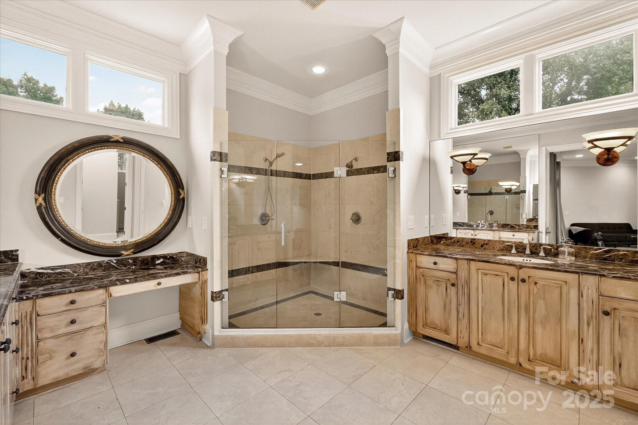 6504 Pembry Links Crescent