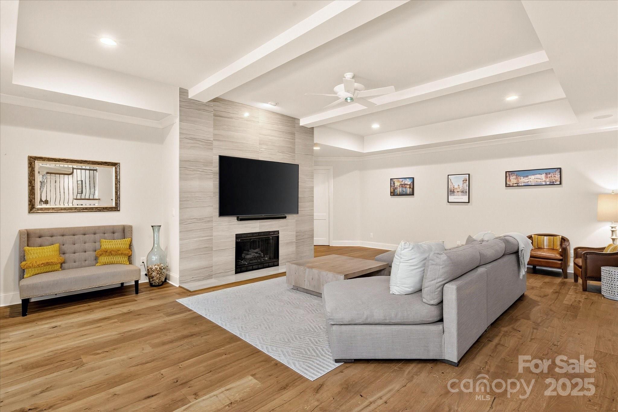 6504 Pembry Links Crescent