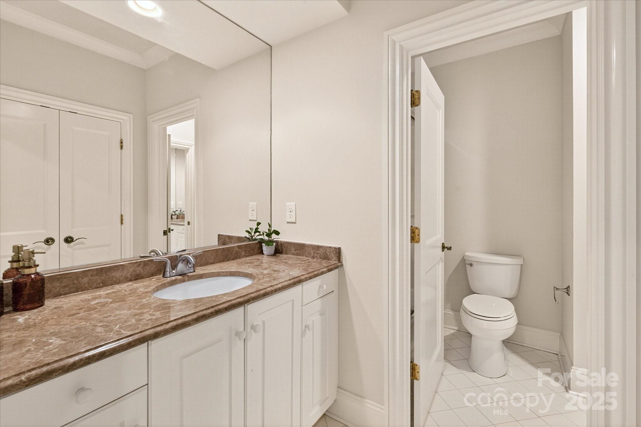 6504 Pembry Links Crescent