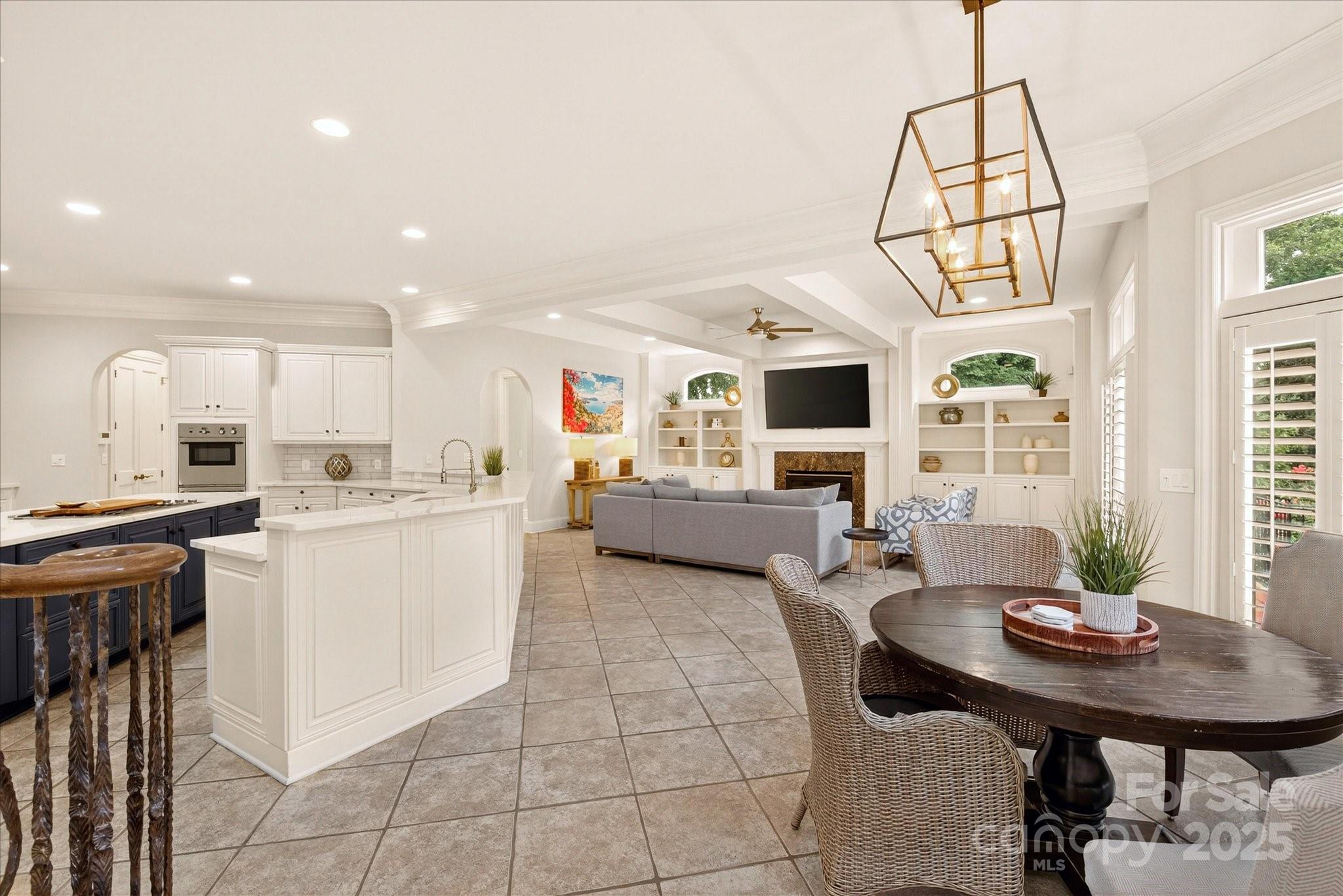 6504 Pembry Links Crescent