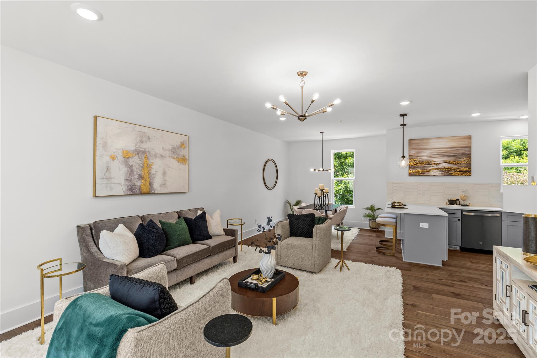 151 S Sycamore Street