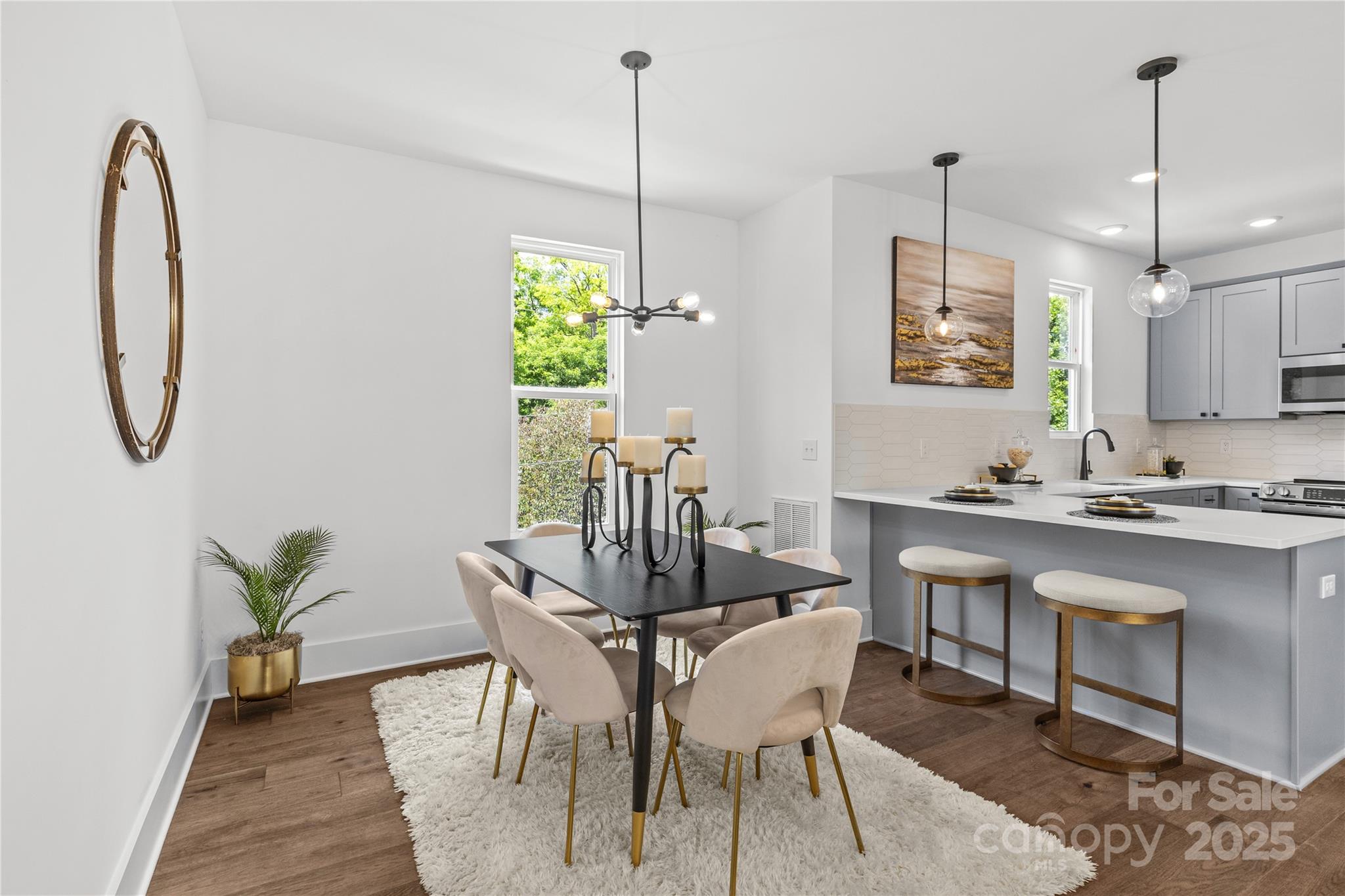 151 S Sycamore Street