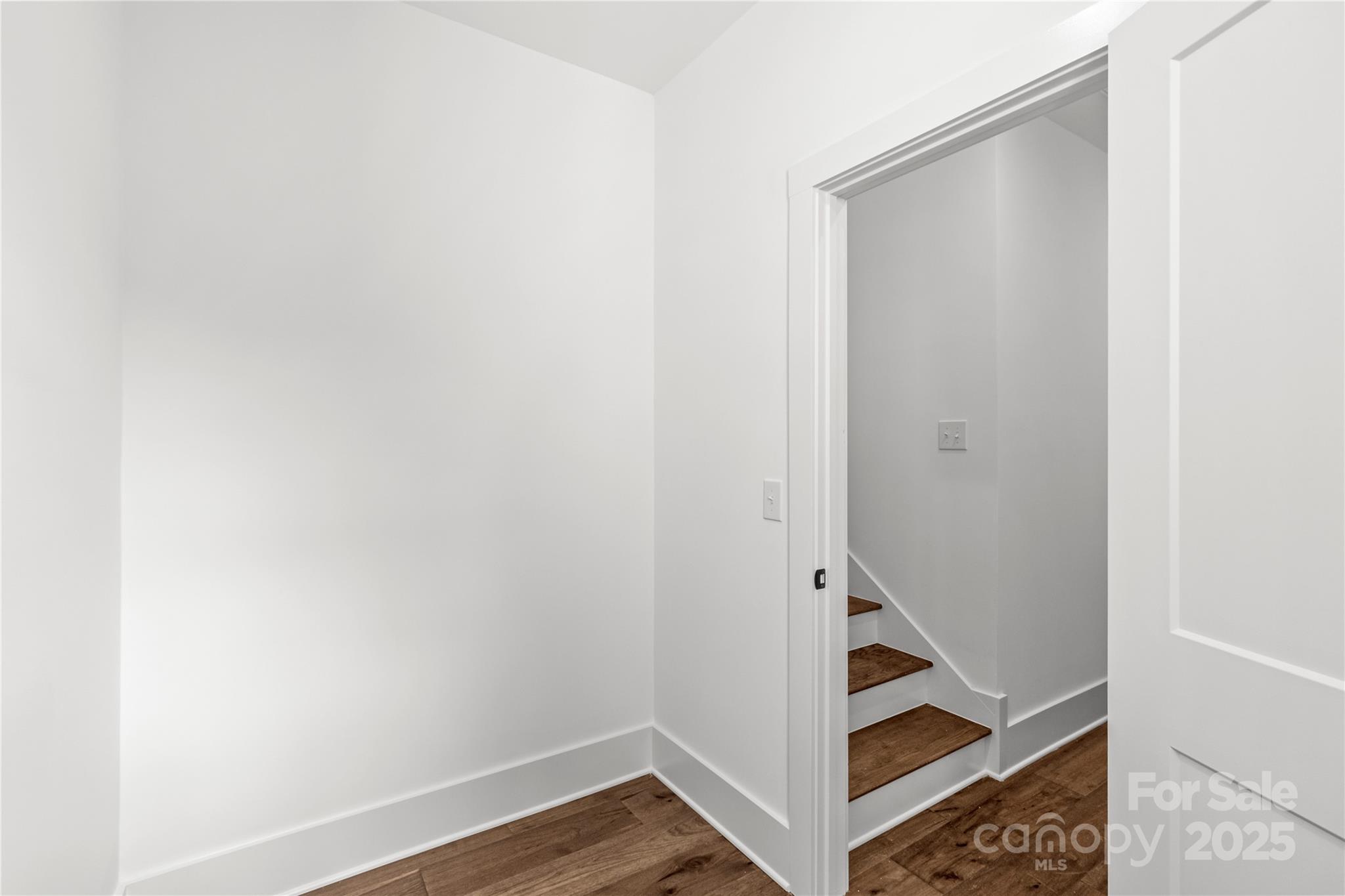 151 S Sycamore Street