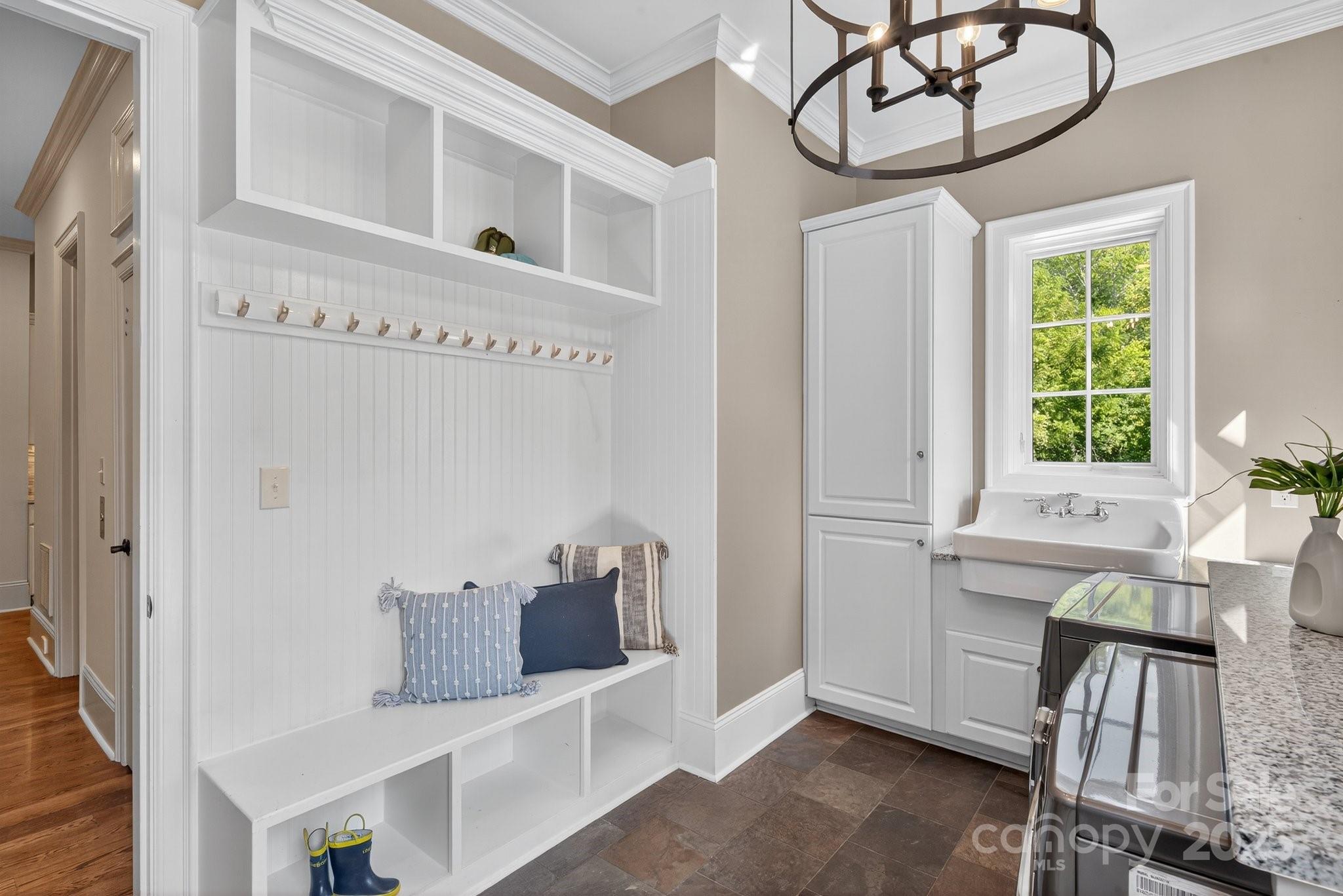 8512 Longview Club Drive