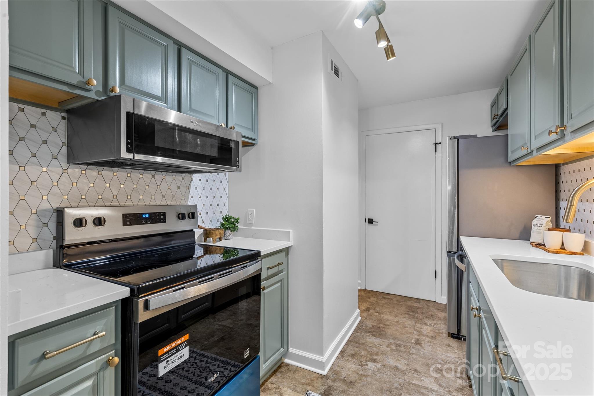 5016 Sardis Road Unit: G