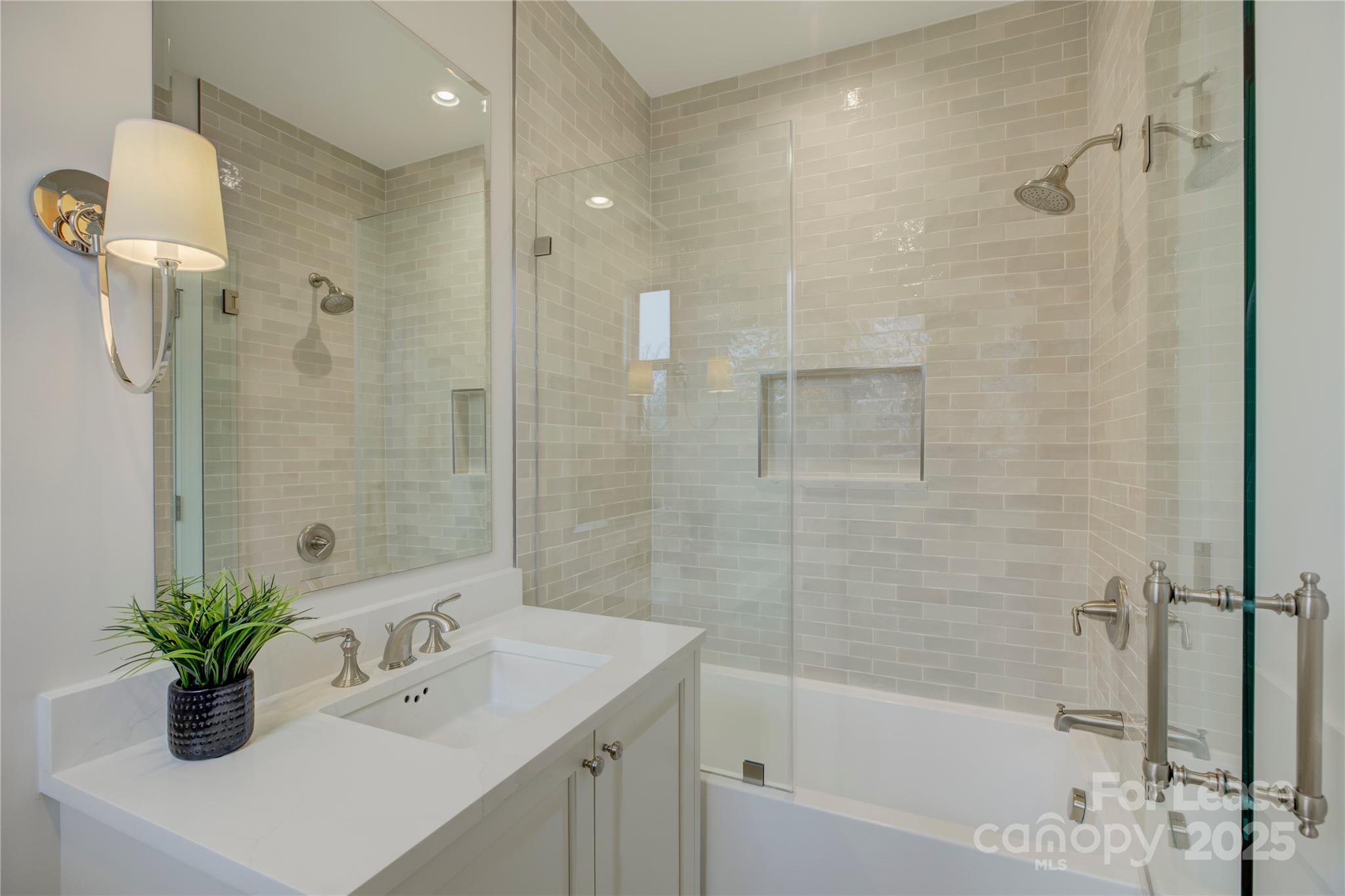 3015 Pinehurst Place