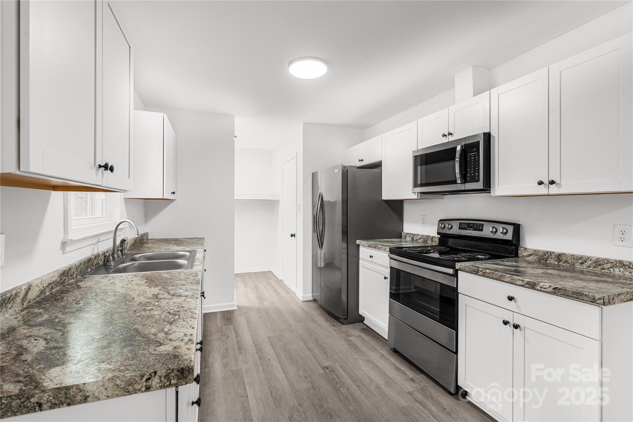 2225 Grace Church Road