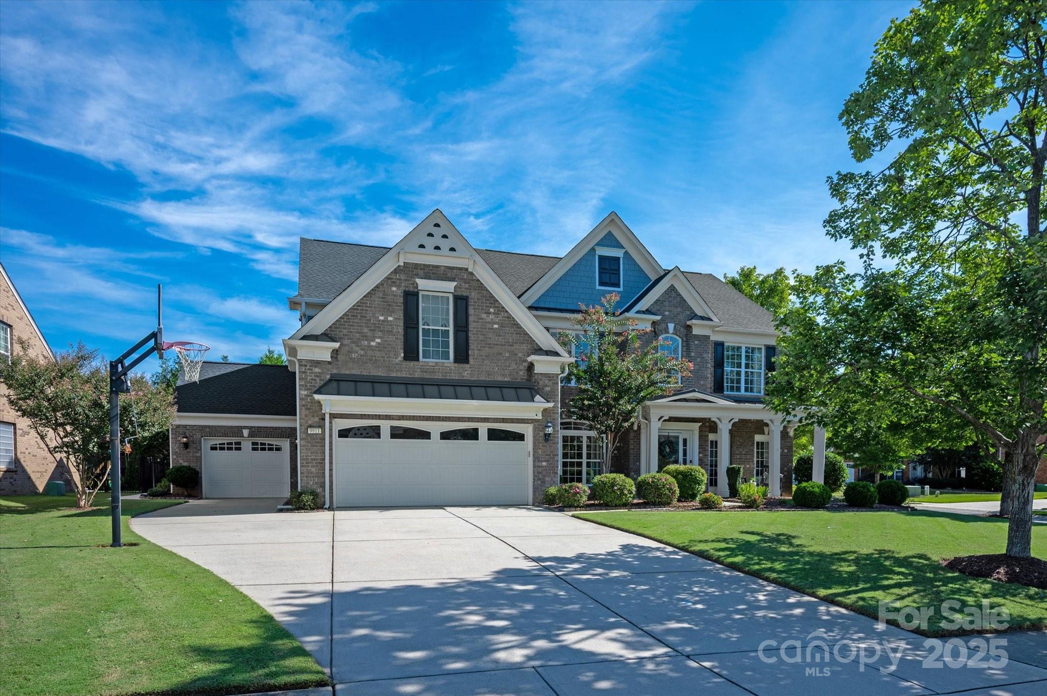 9911 Silverling Drive