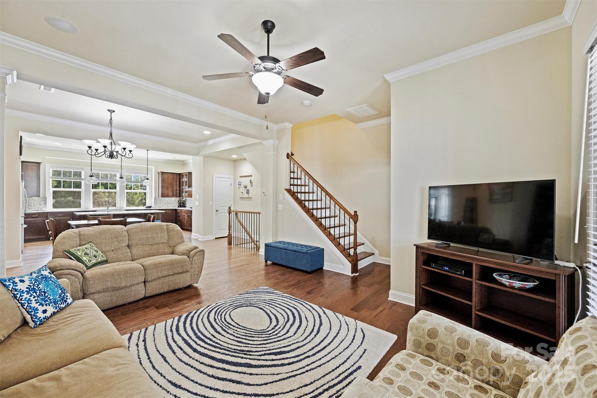 2315 Crockett Park Place