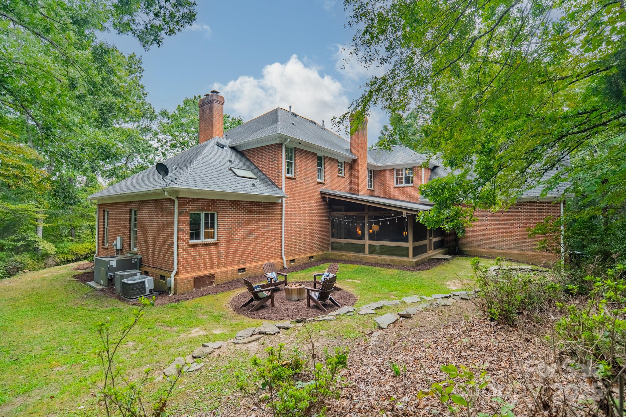 2981 Ellington Drive