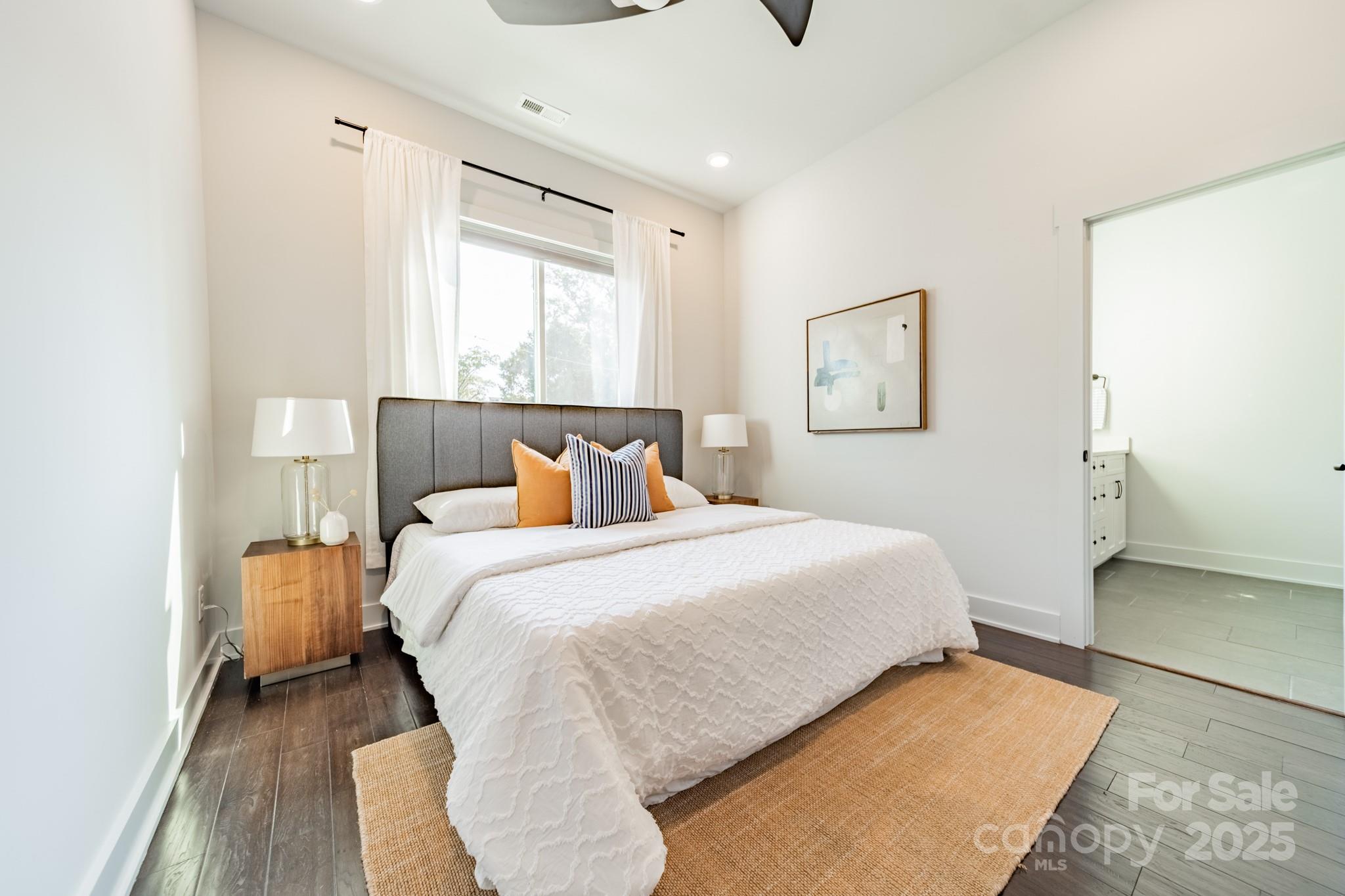 932 Van Every Street