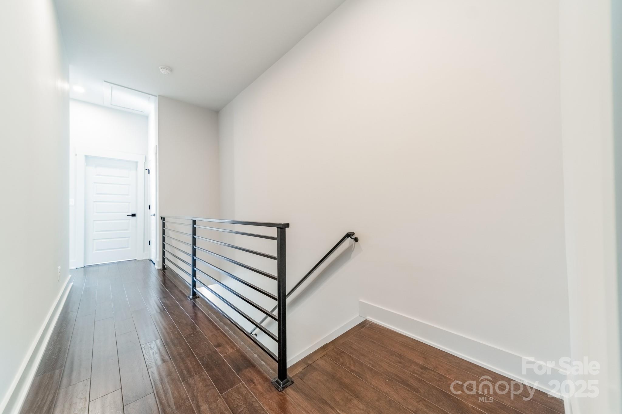 932 Van Every Street