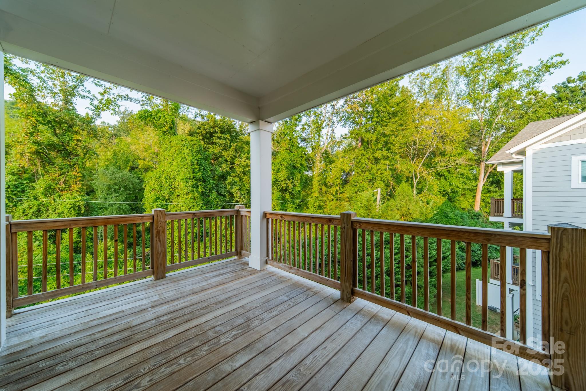 5230 Valley Stream Road