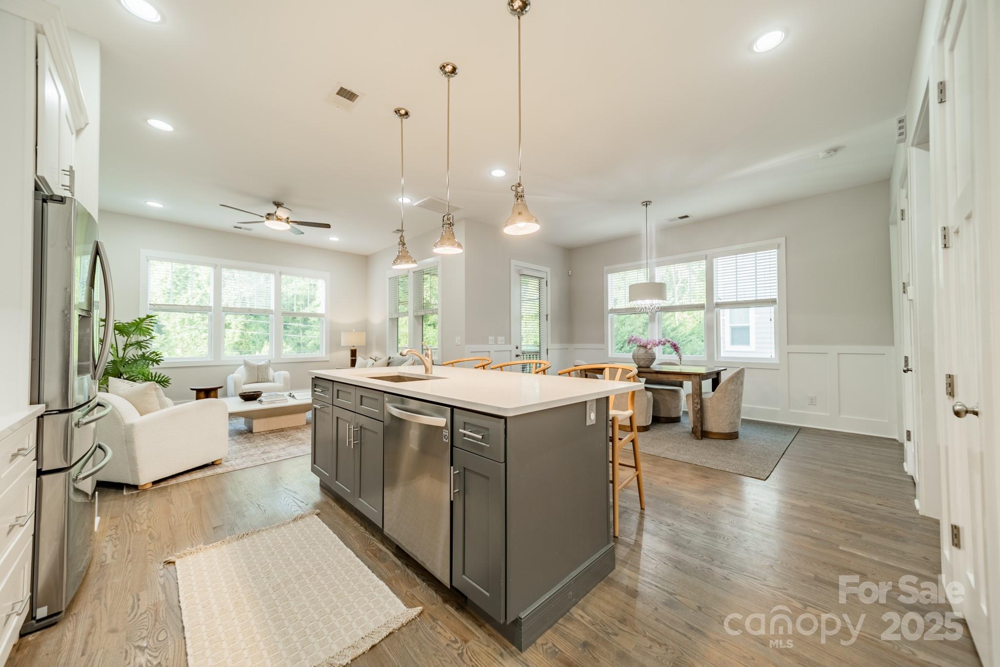 5230 Valley Stream Road