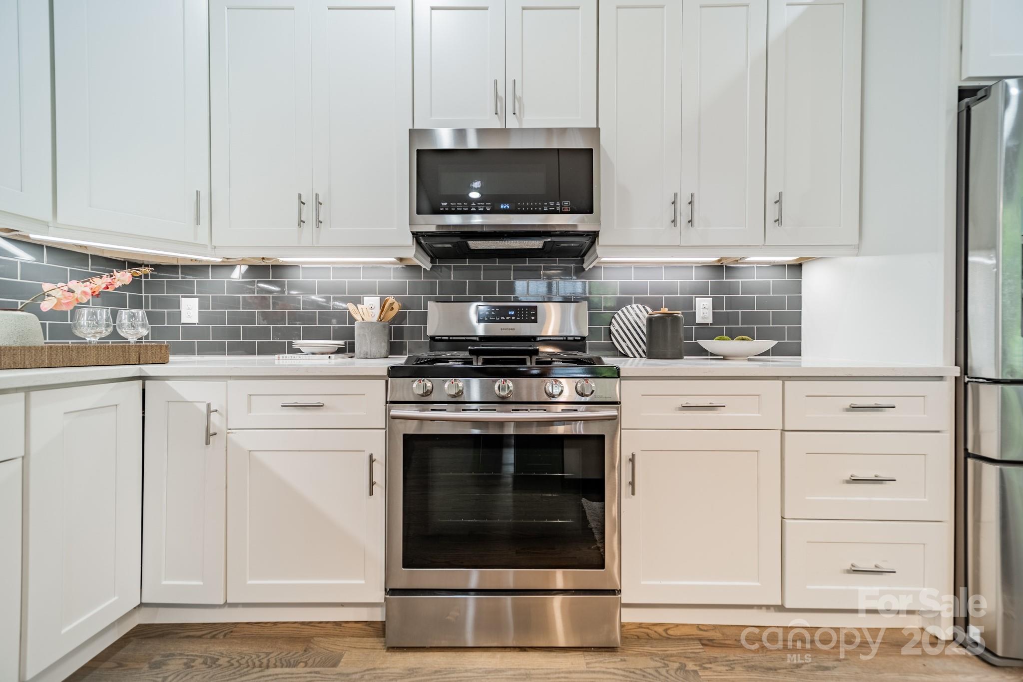 5230 Valley Stream Road