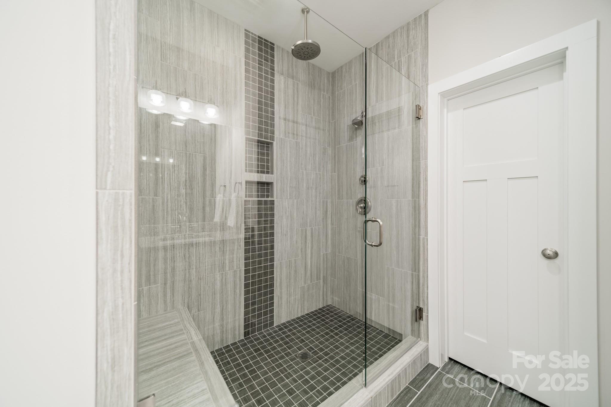 5230 Valley Stream Road