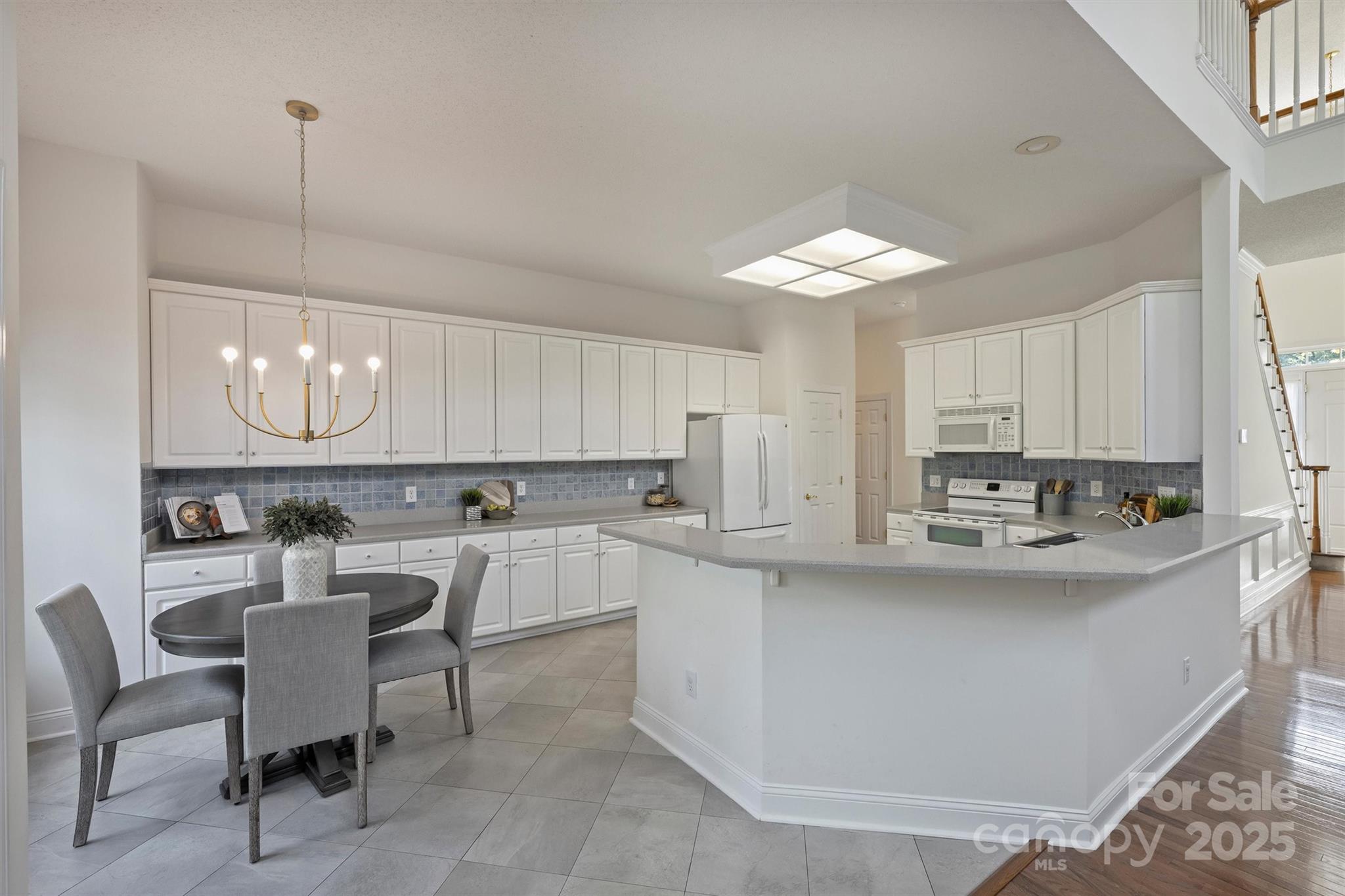 4711 Lone Tree Court