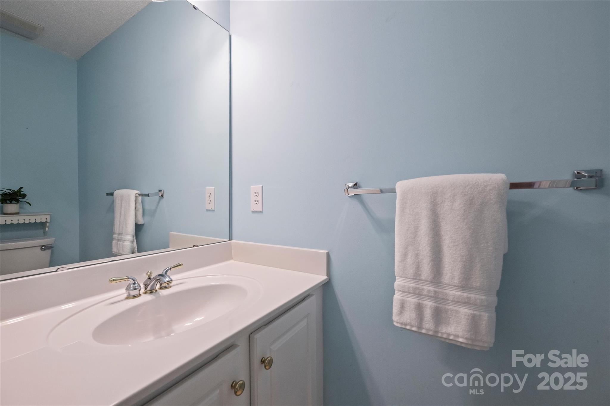 4711 Lone Tree Court