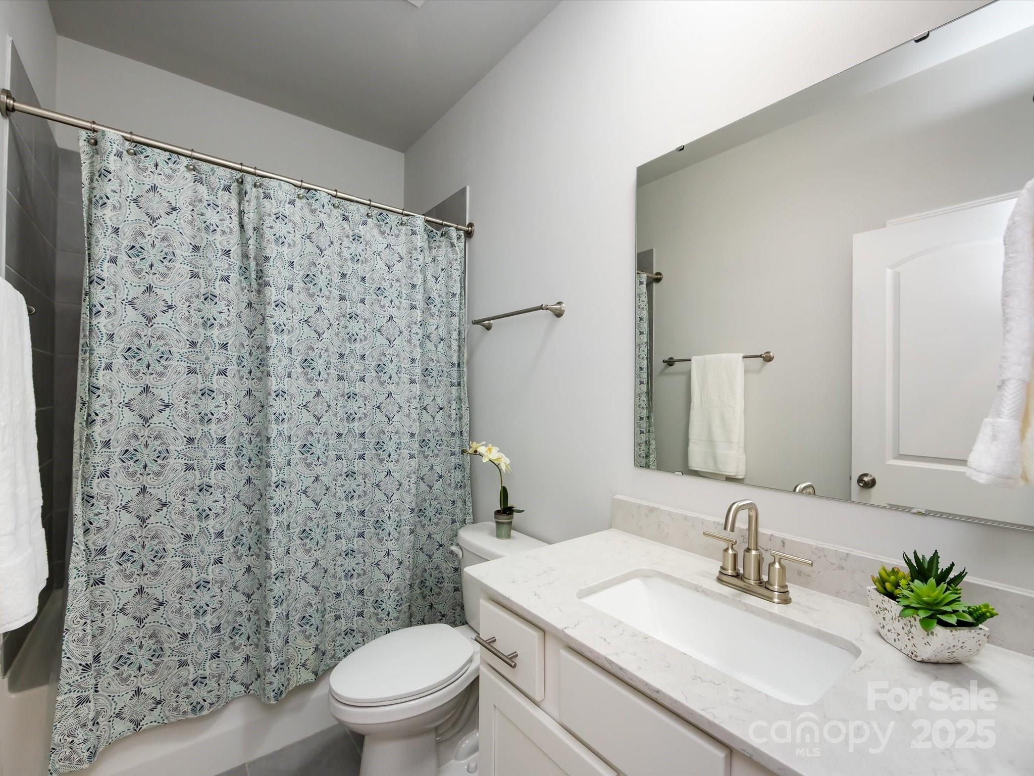 5010 Kinsbridge Drive