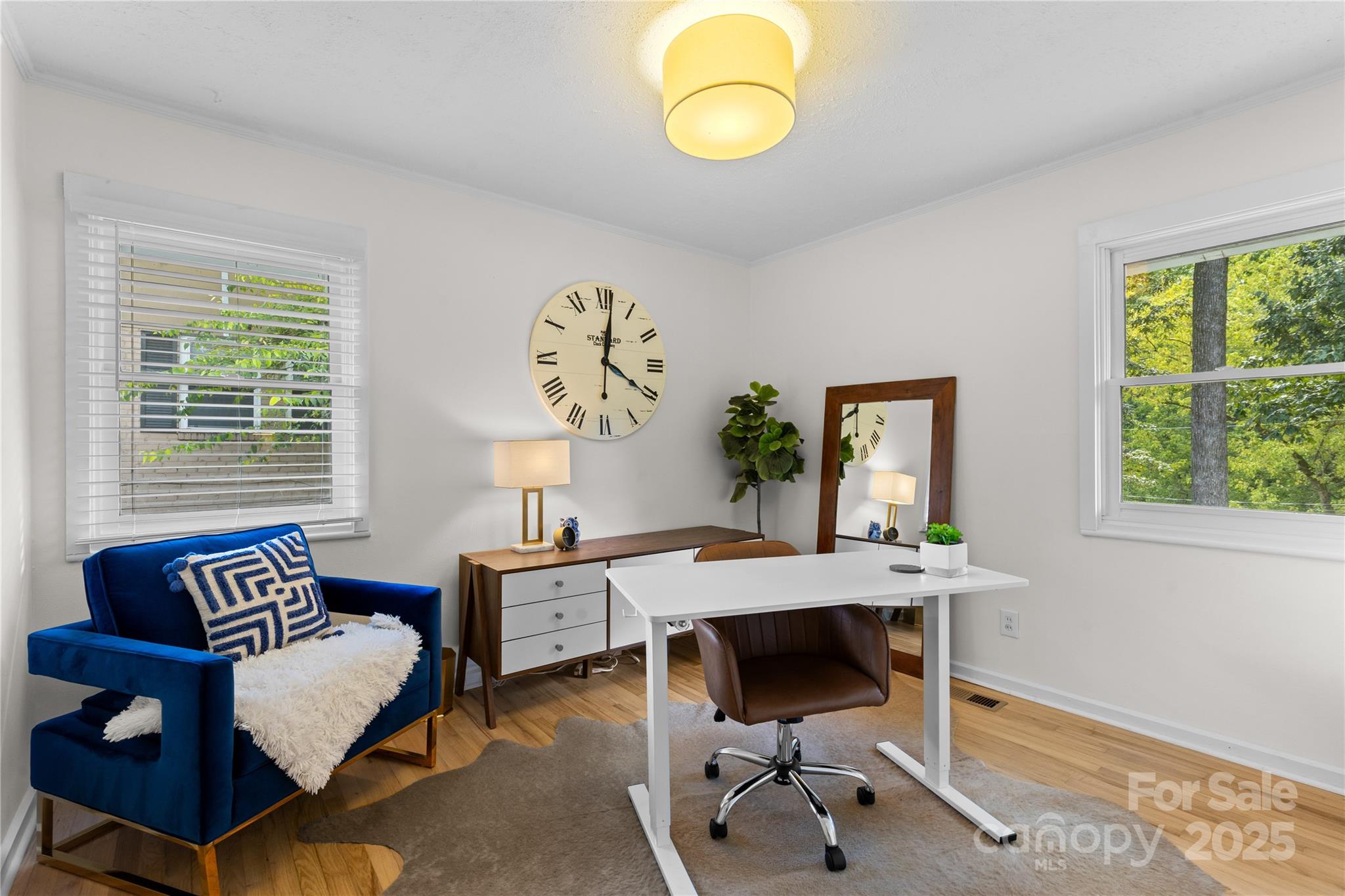 5128 Valley Stream Road