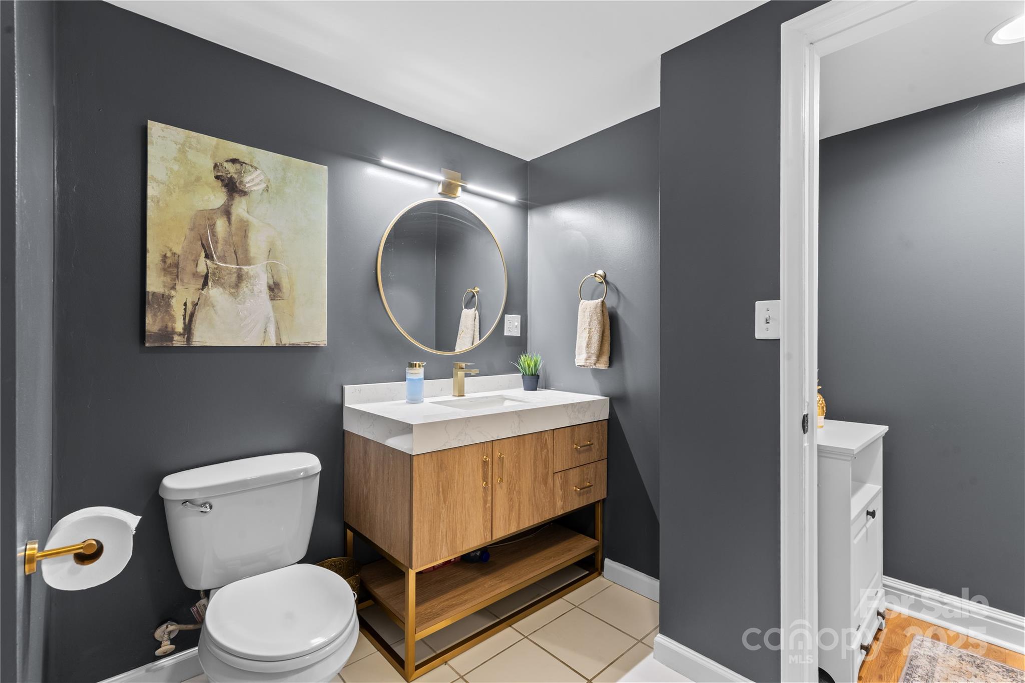 5128 Valley Stream Road