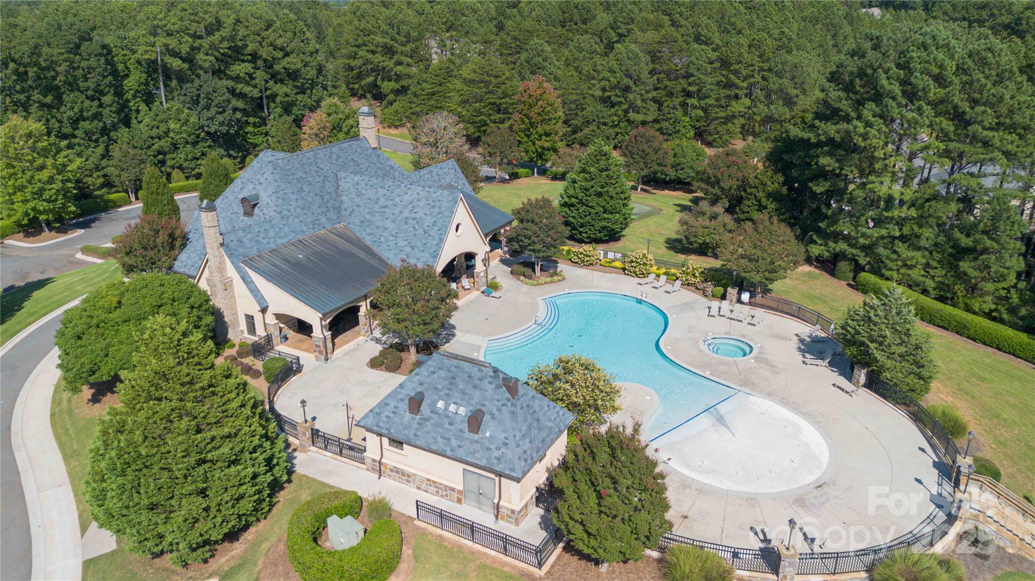 2112 Wood Clough Court