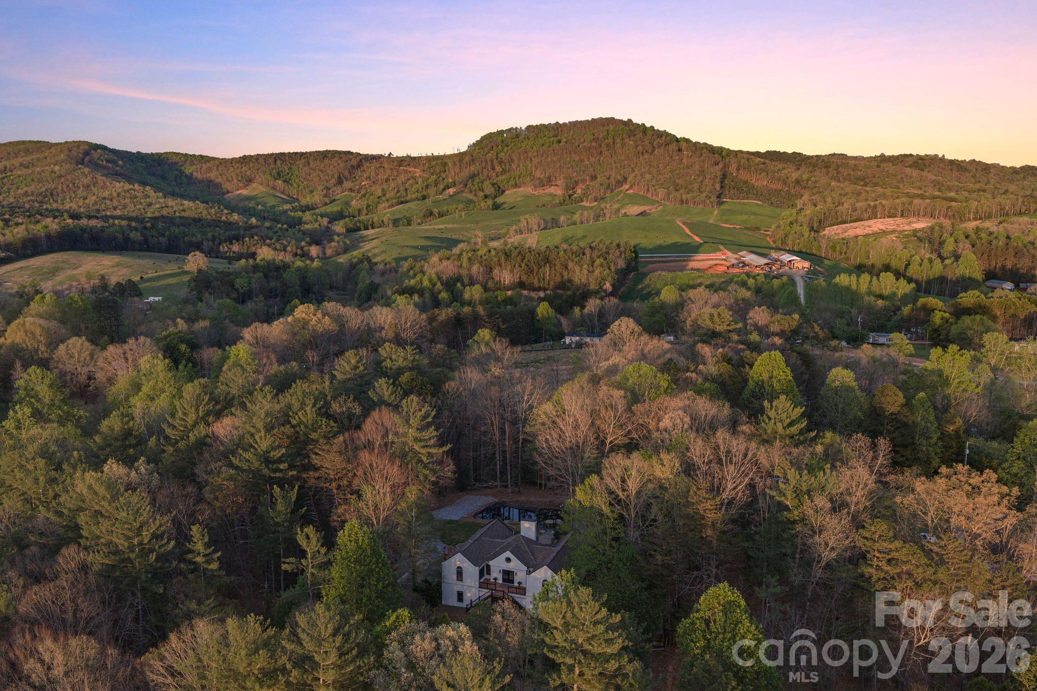 214 Ridgeway Drive