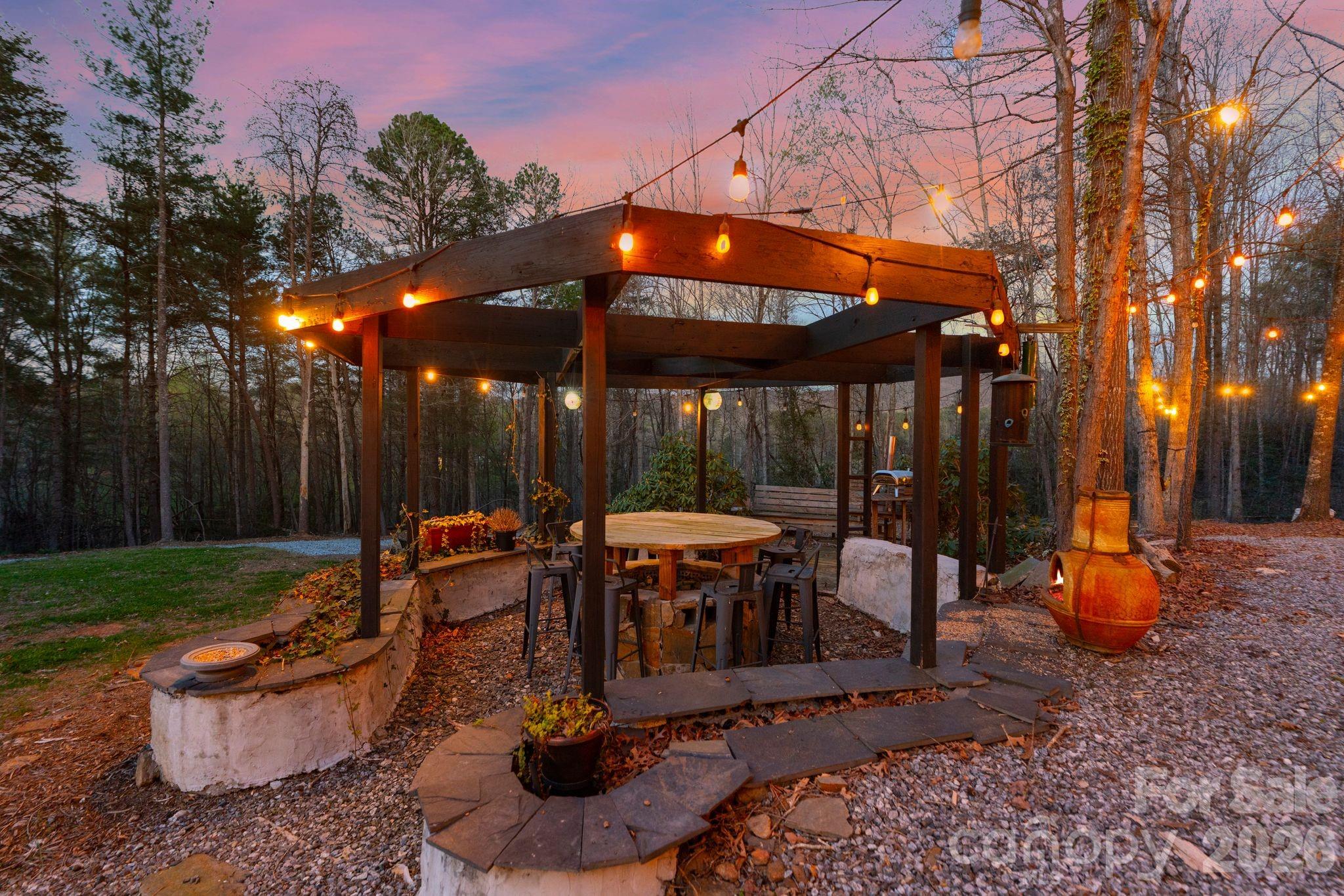 214 Ridgeway Drive