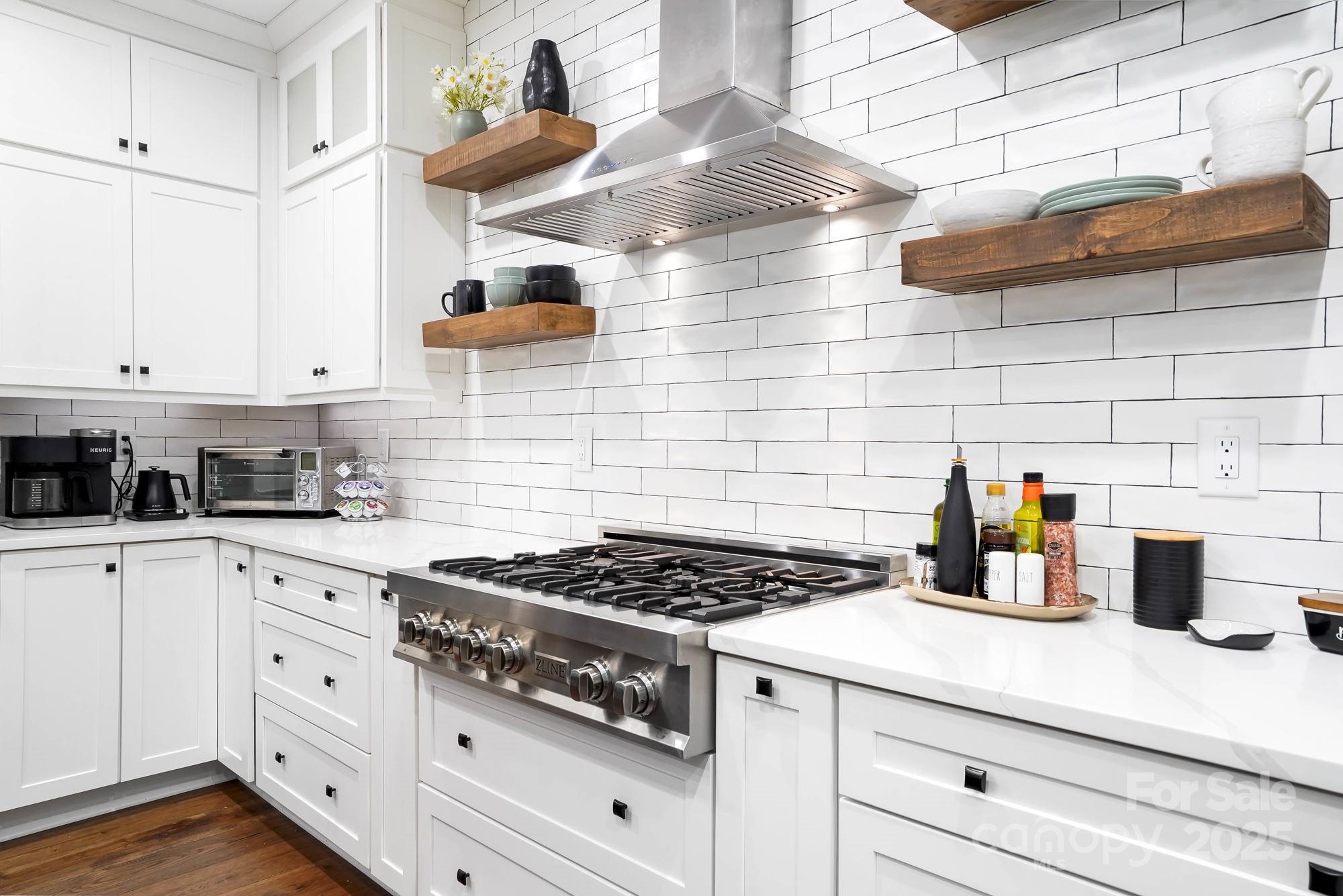 409 Stonewater Bay Lane