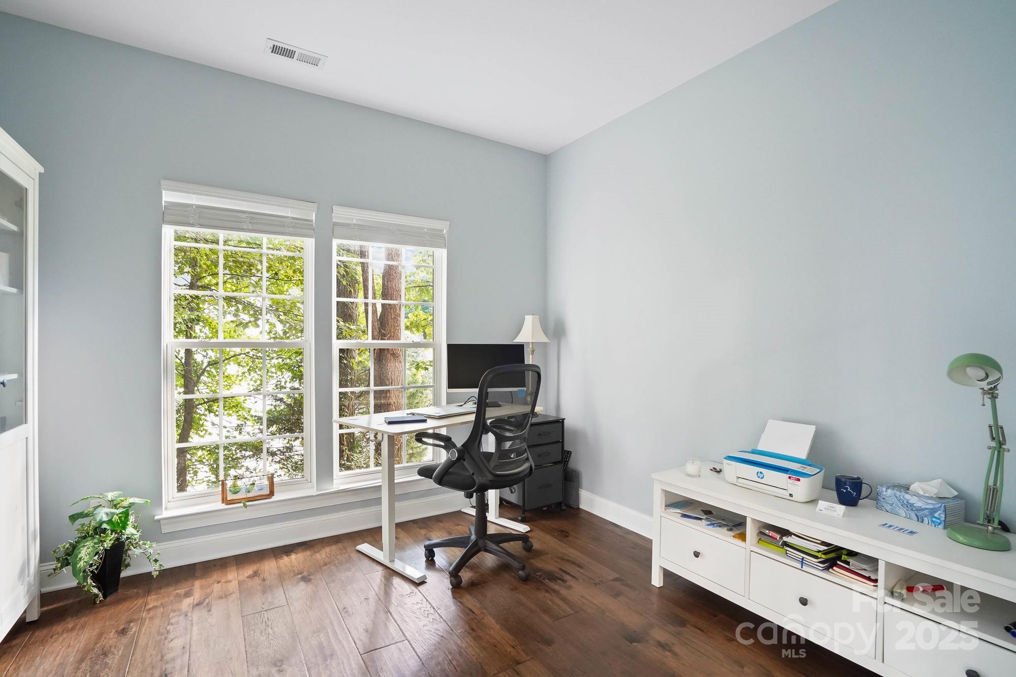 409 Stonewater Bay Lane