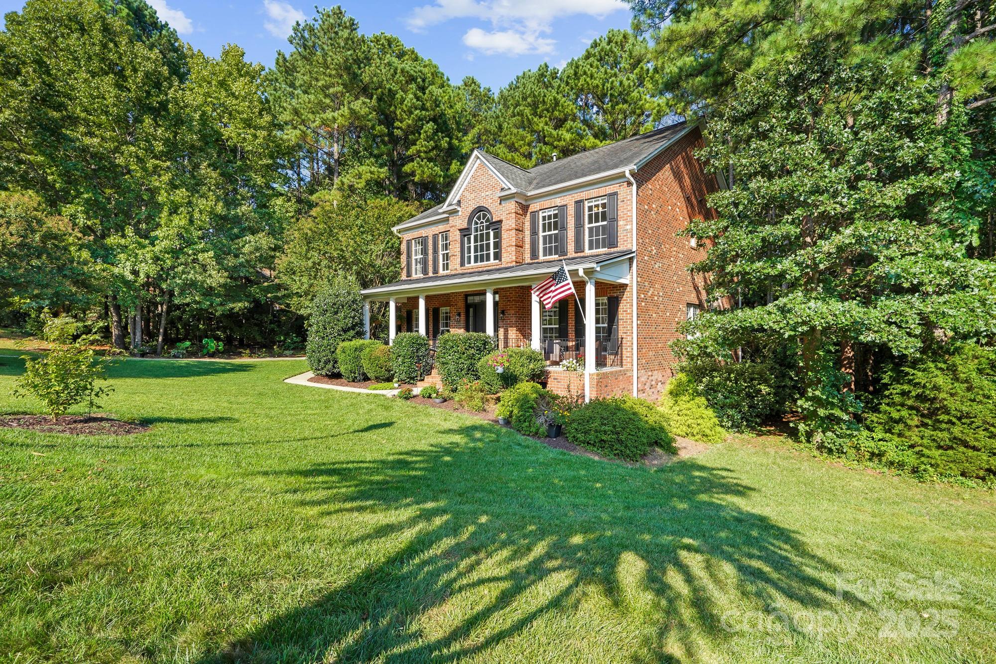 409 Stonewater Bay Lane